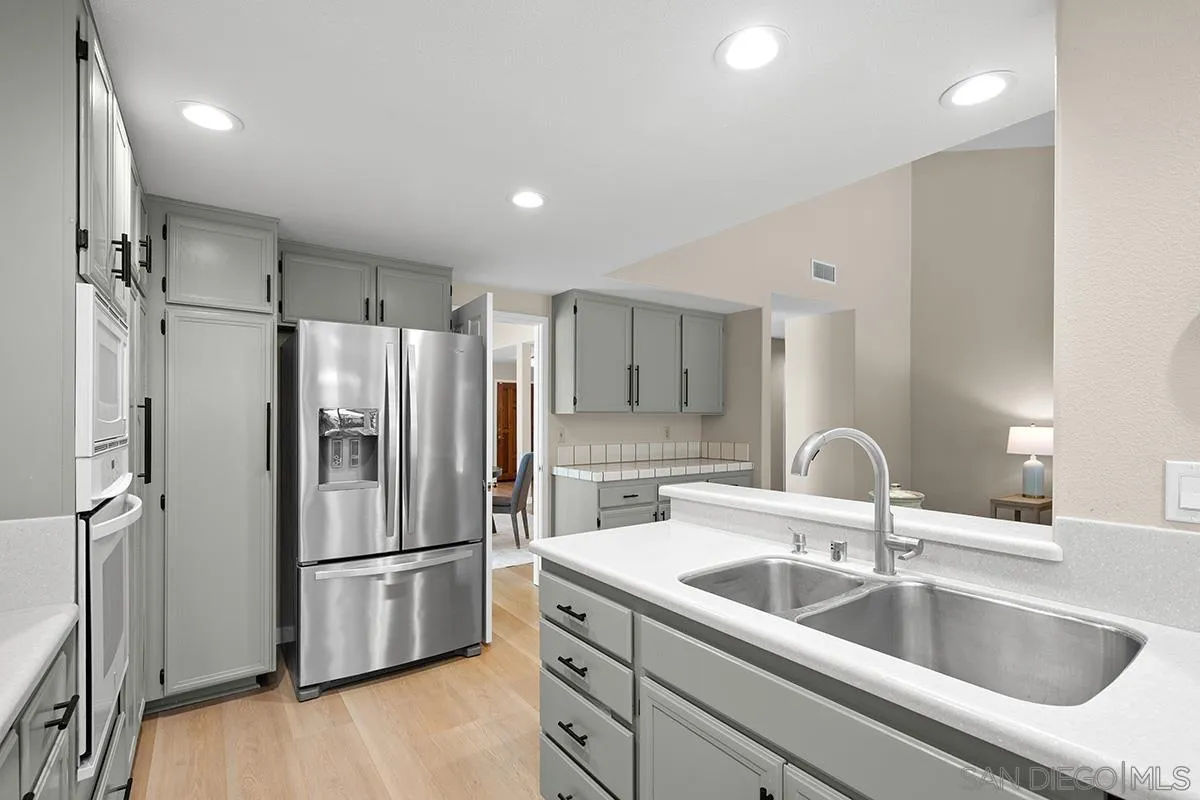 https://cdn.realtyfeed.com/cdn/127/260020433/400c041bb09e3103720afeba8842ab33.webp