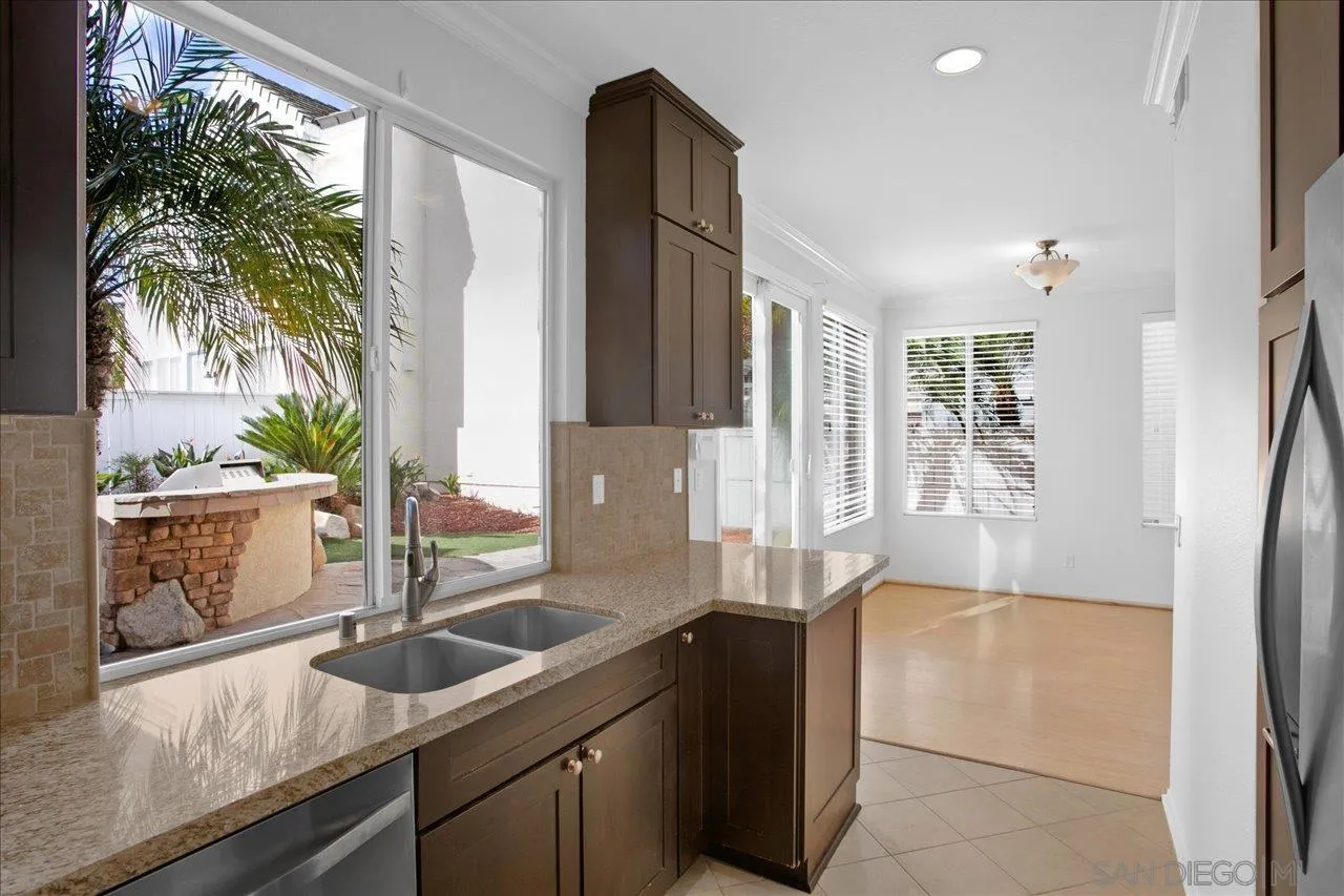 https://cdn.realtyfeed.com/cdn/127/260020434/41248ba22c5636218270381d1bfb3e8c.webp