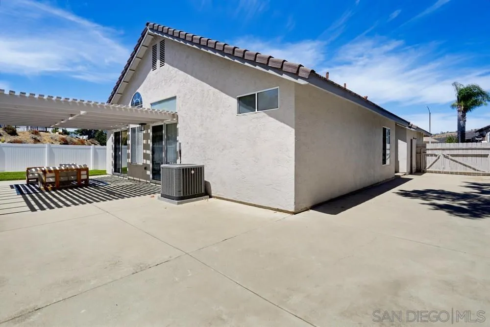 https://cdn.realtyfeed.com/cdn/127/260020435/31049fbf26594b03c0b4a22db7f143f1.webp