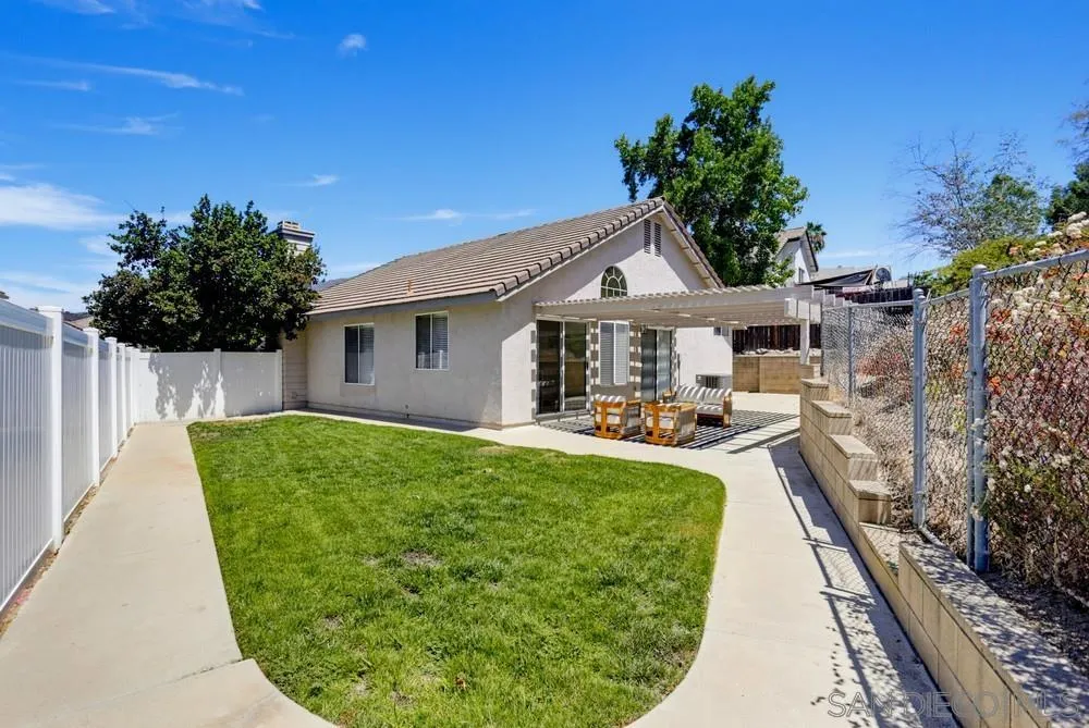 https://cdn.realtyfeed.com/cdn/127/260020435/7ff486606fe2b8c9f326a629be0fe474.webp