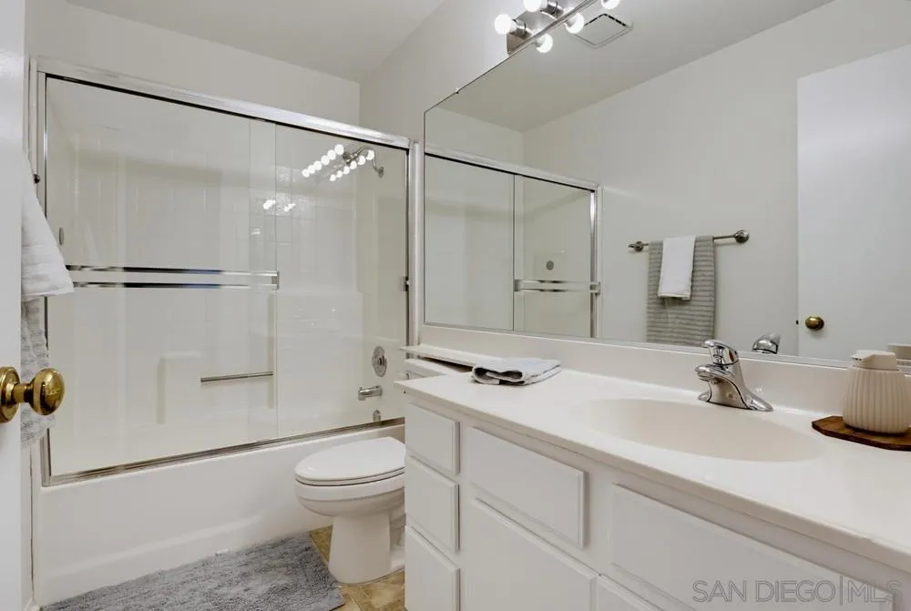 https://cdn.realtyfeed.com/cdn/127/260020435/931d6832a011386fd97f61ec15276166.webp