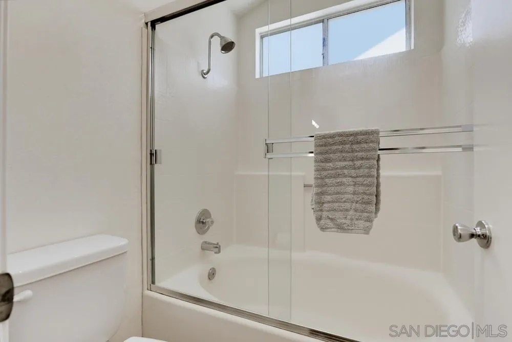 https://cdn.realtyfeed.com/cdn/127/260020435/9a7b71b1519a32e16c81706d8785a840.webp