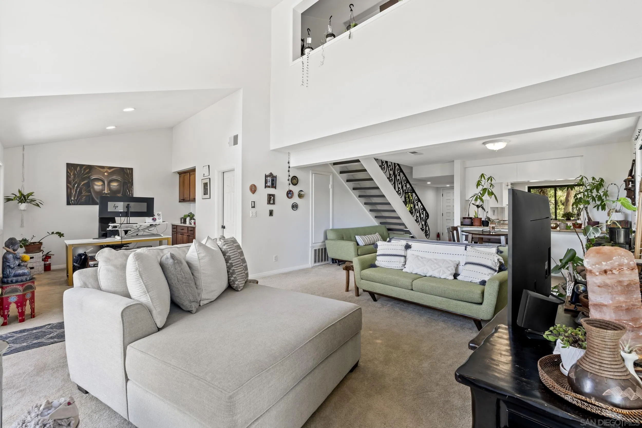 Photo #7: 260020438 Listing: Photo #7