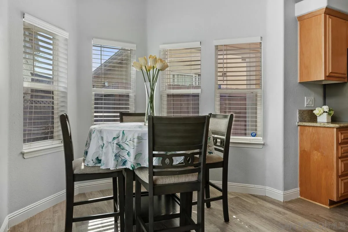 https://cdn.realtyfeed.com/cdn/127/260020439/1e291855641b57f6df849695a3a6c172.webp