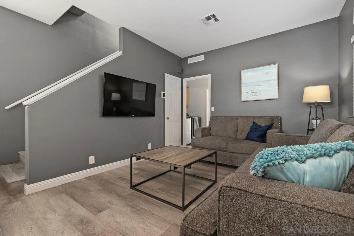 https://cdn.realtyfeed.com/cdn/127/260020439/3c744322dc28c1dafedceb8fb3579aeb.webp