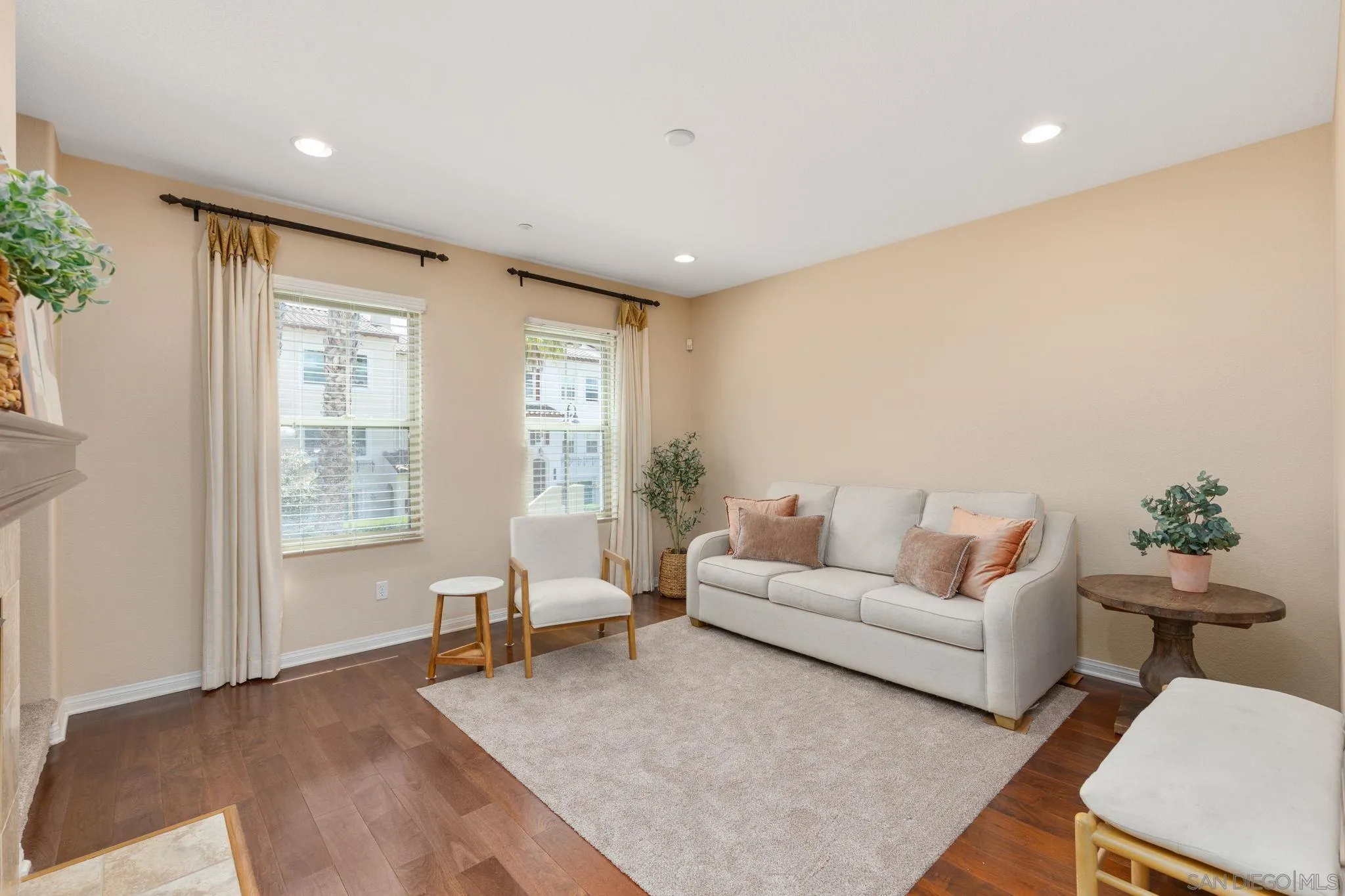 Photo #8: 260020441 Listing: Photo #8