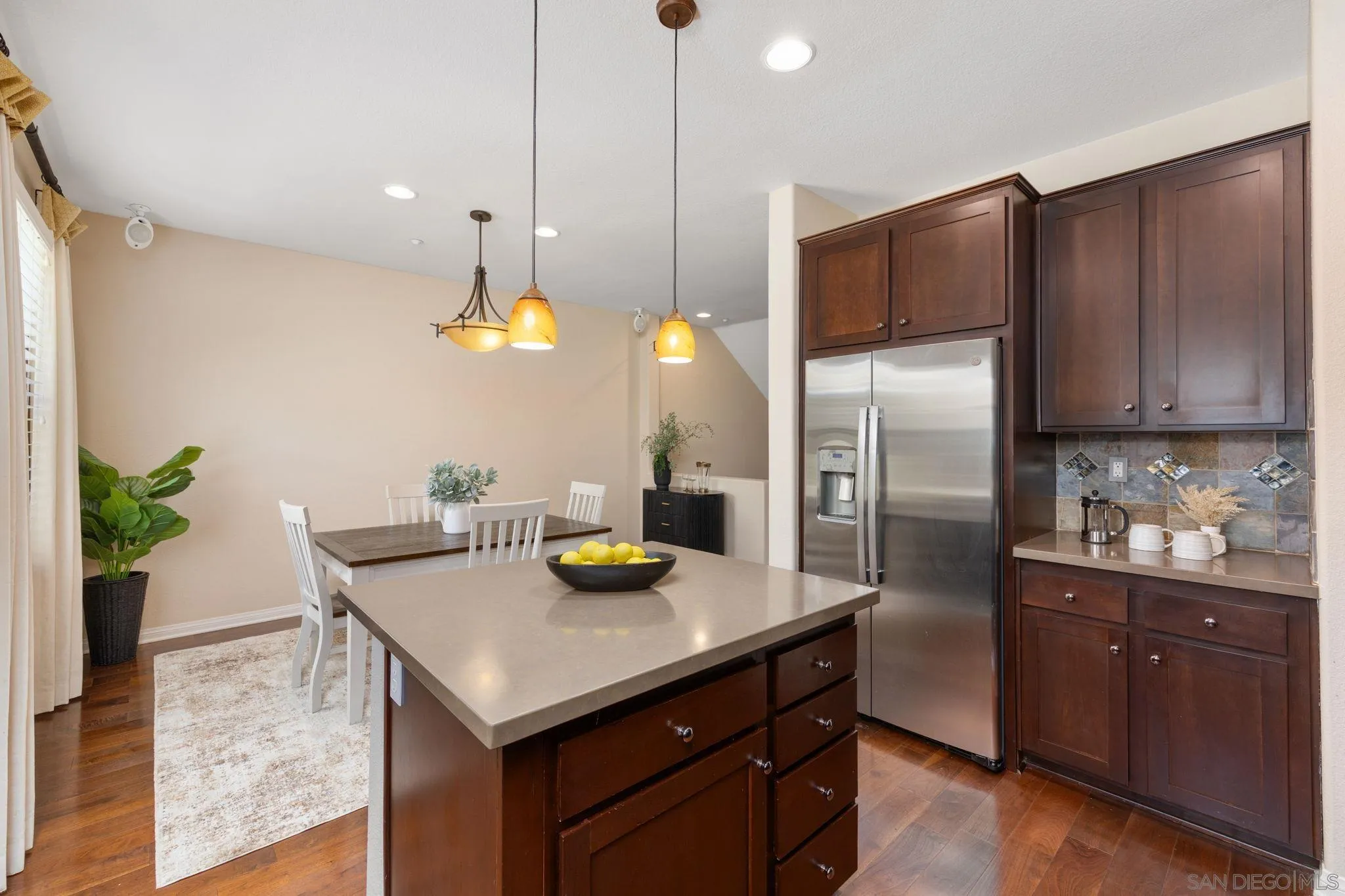 Photo #11: 260020441 Listing: Photo #11