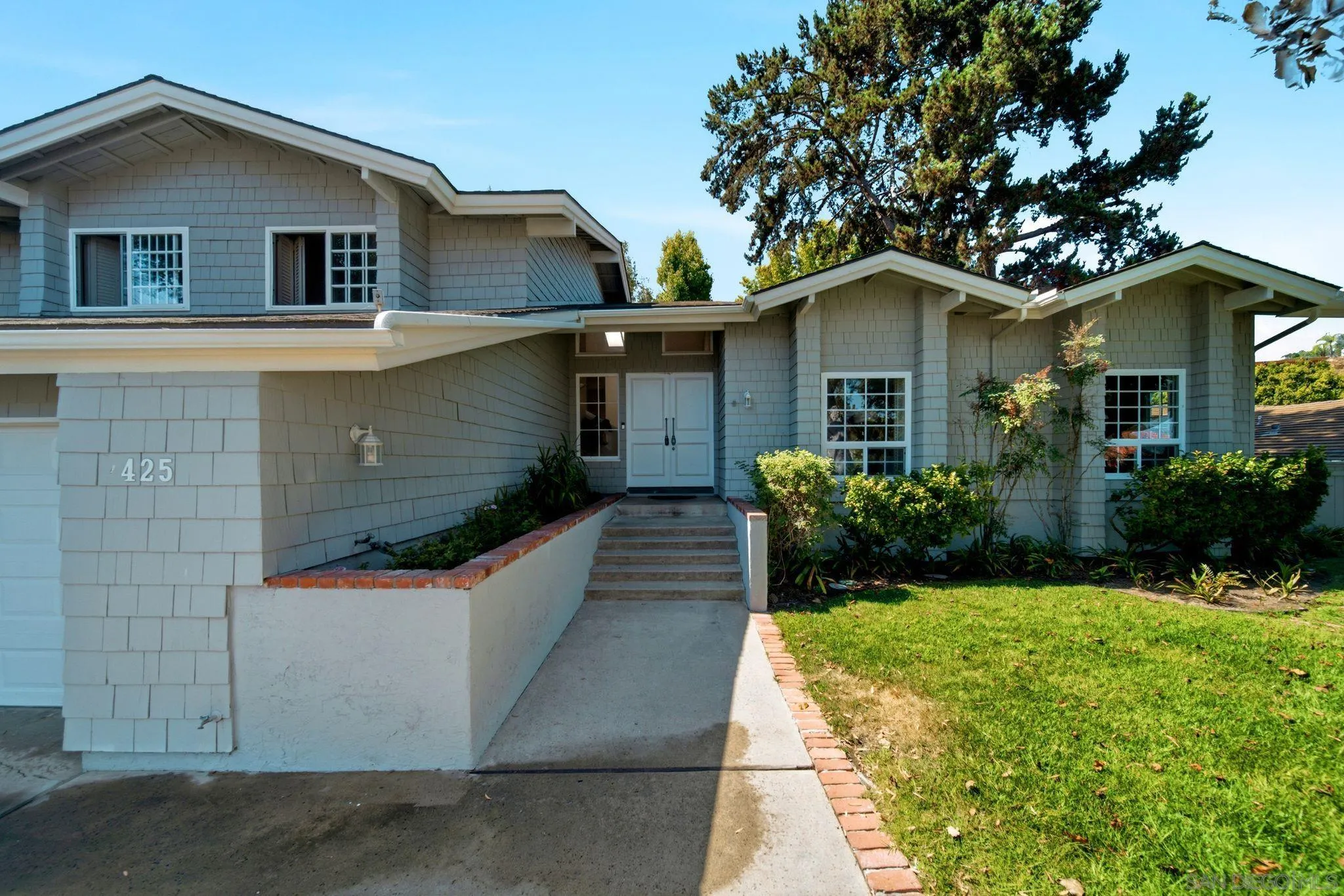 425 Loma Larga, Solana Beach, CA 92075 - Photo 2 of 62, Solana Beach, CA