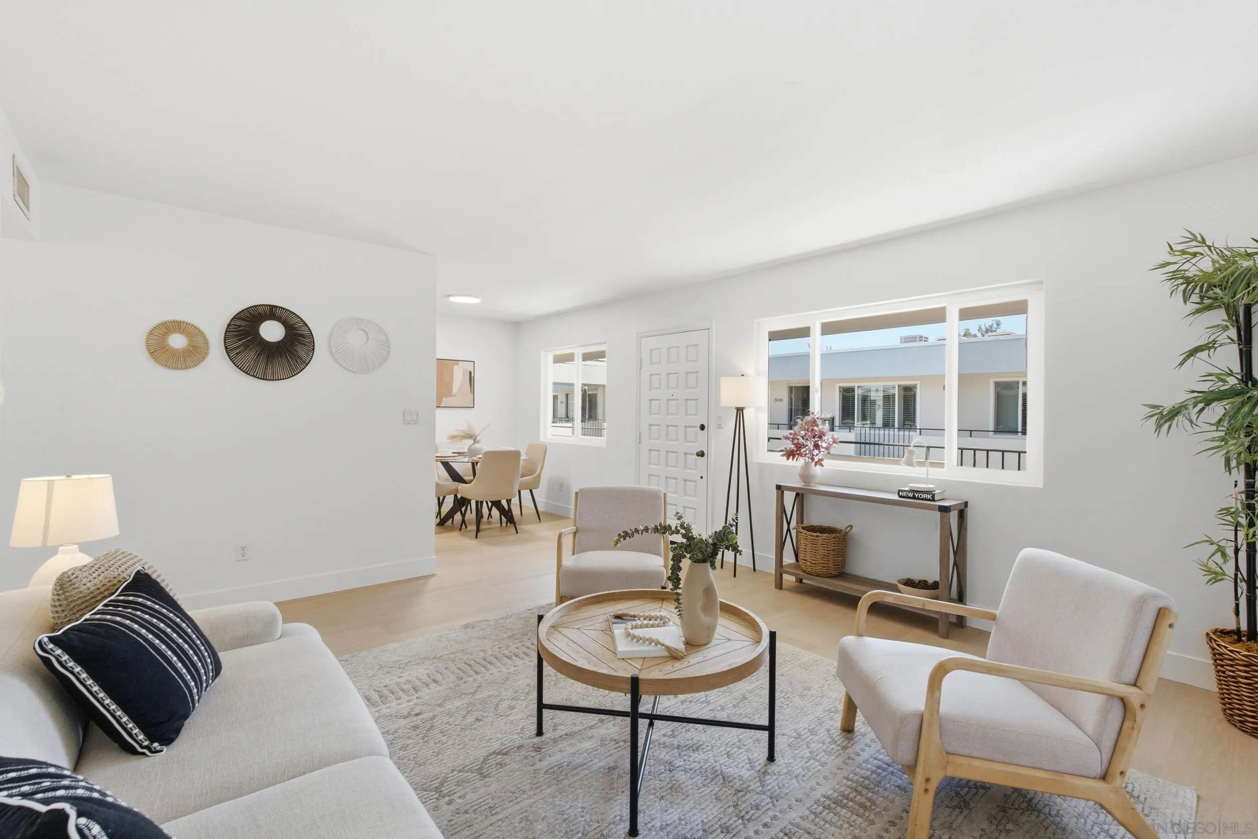 1030 Robinson Ave Unit 312, San Diego, CA 92103 - Main photo, San Diego, CA