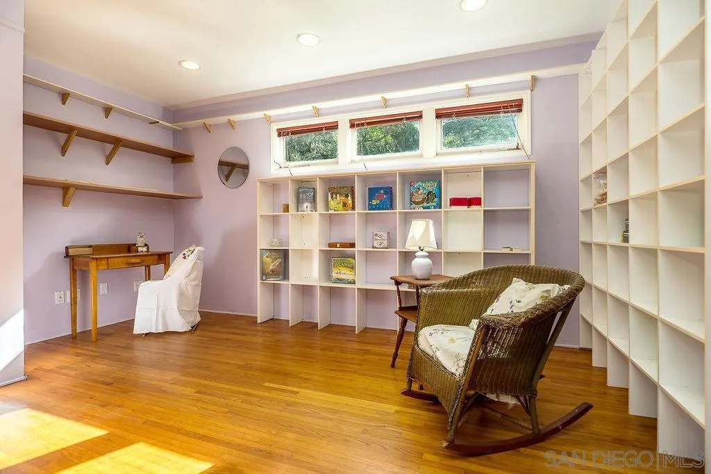 https://cdn.realtyfeed.com/cdn/127/260020449/308fd196af737bcfbfbda65c82a28c2c.webp