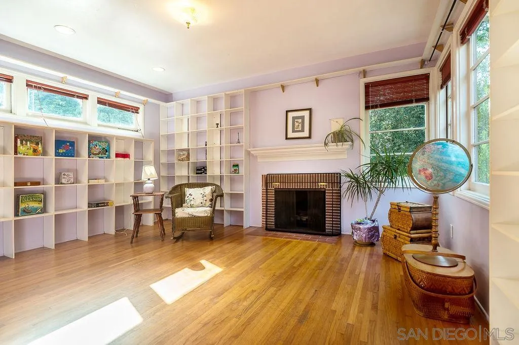 https://cdn.realtyfeed.com/cdn/127/260020449/476b3445ac04d9cbf5dbd1ecfa070875.webp