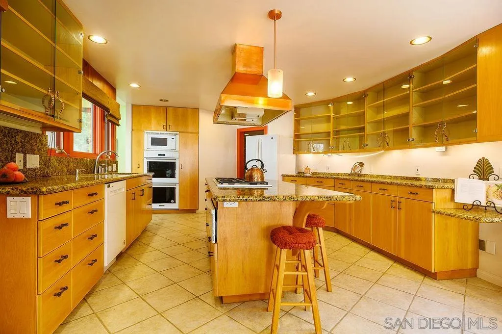 9707 Shadow Rd, La Mesa, CA 91941 - Photo 5 of 75, La Mesa, CA