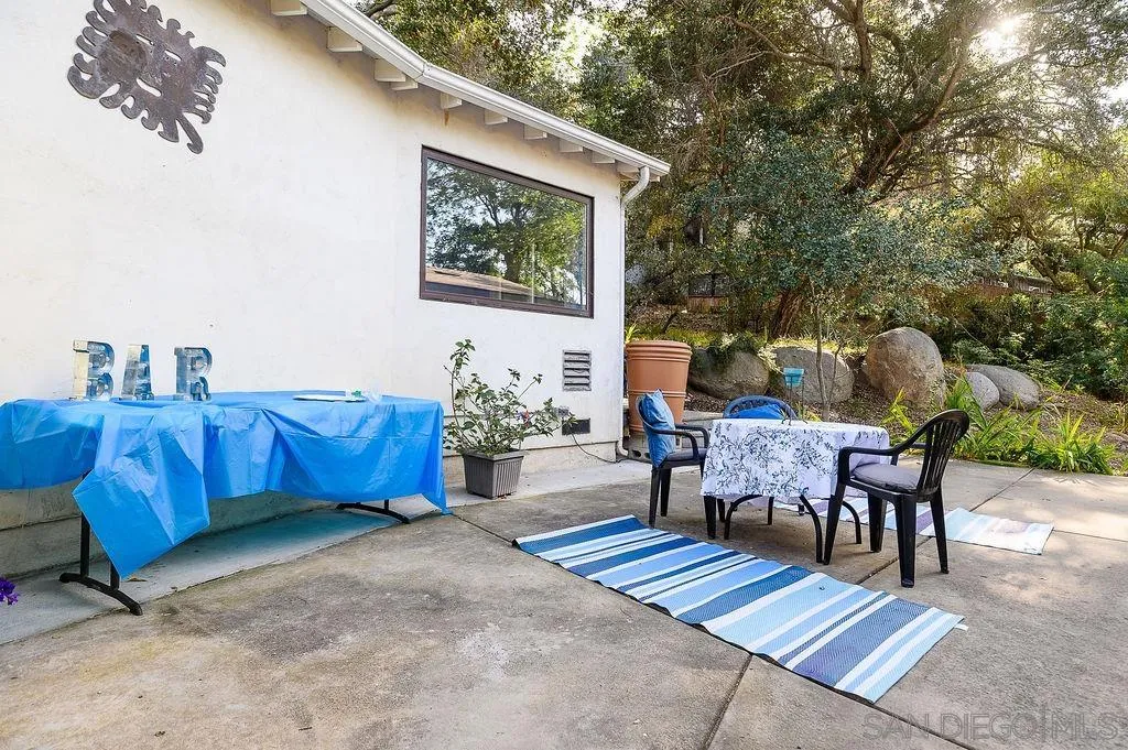 https://cdn.realtyfeed.com/cdn/127/260020449/d4af9a9cd38702b7eaf1df227b07d931.webp