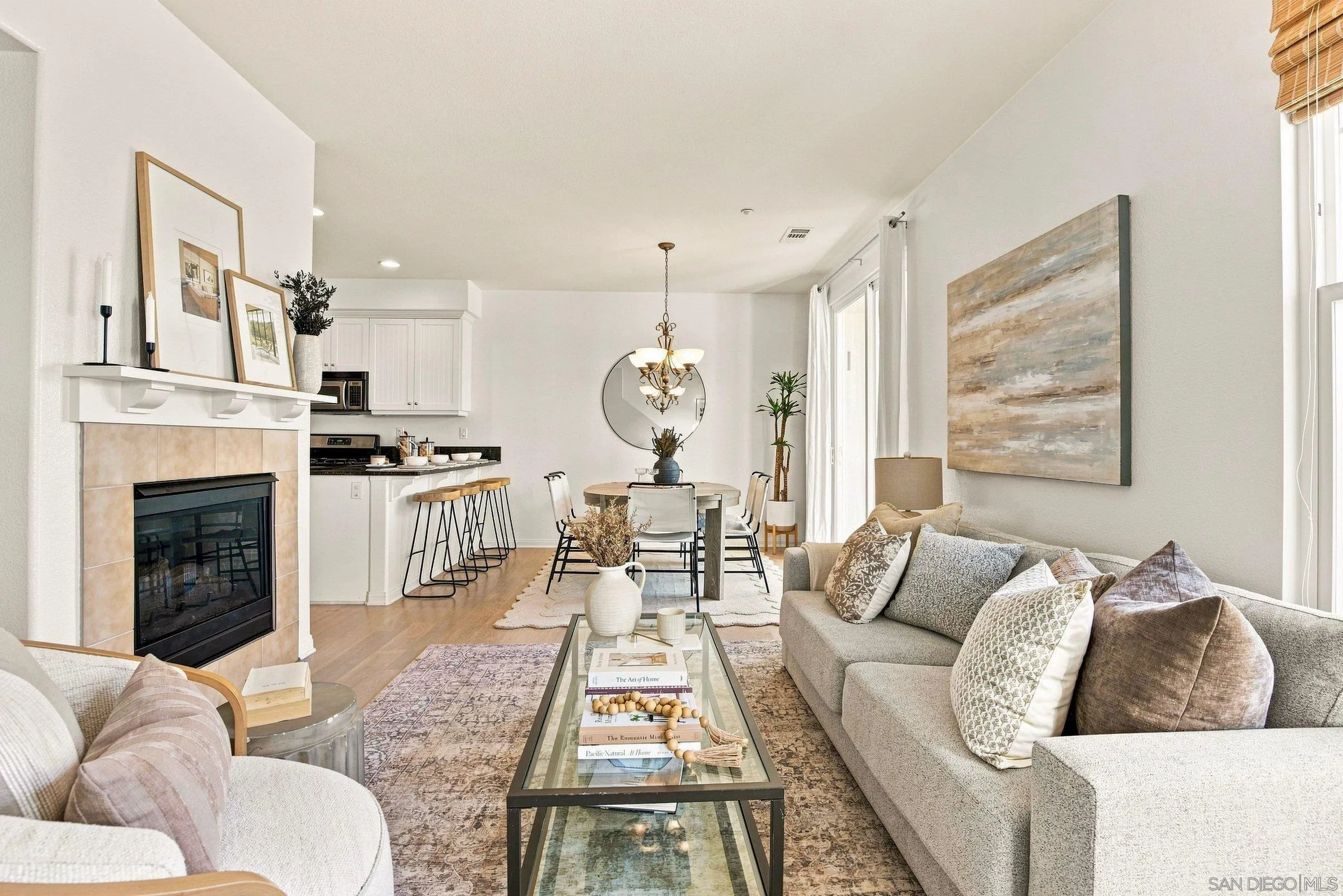 845 Harbor Cliff Way Unit 305, Oceanside, CA 92054 - Photo 2 of 32, Oceanside, CA