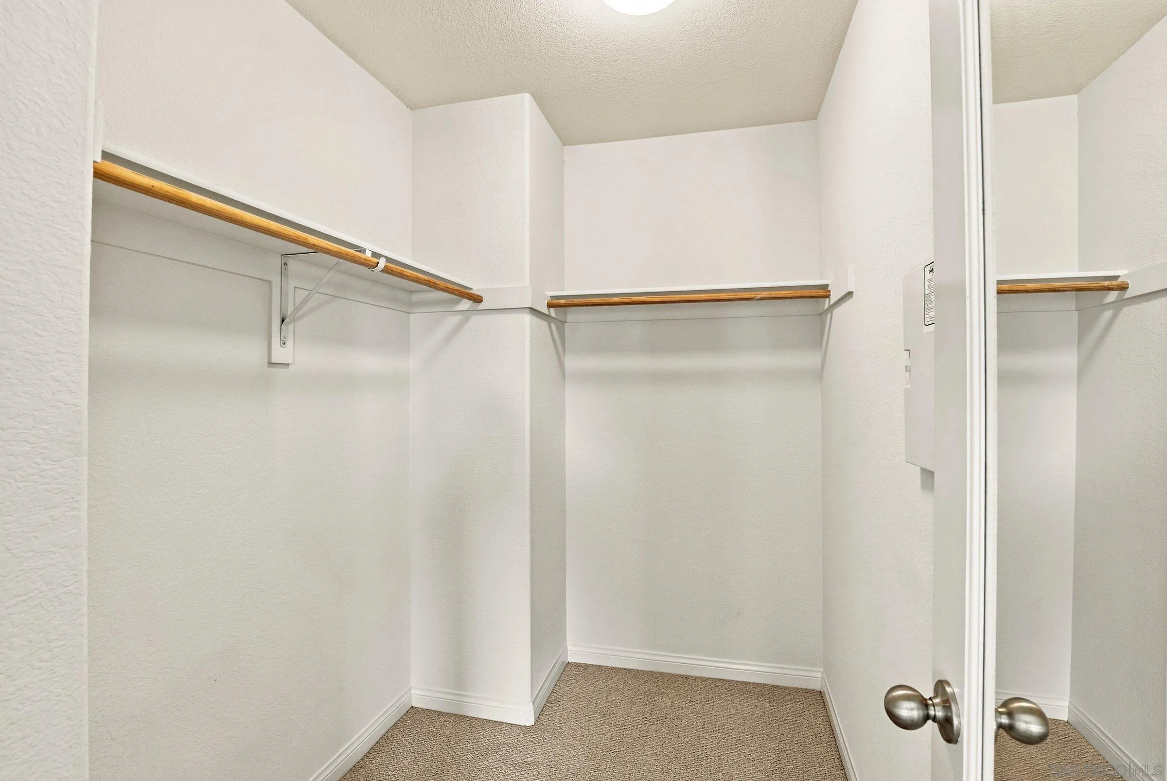 Photo #26: 260020450 Listing: Photo #26