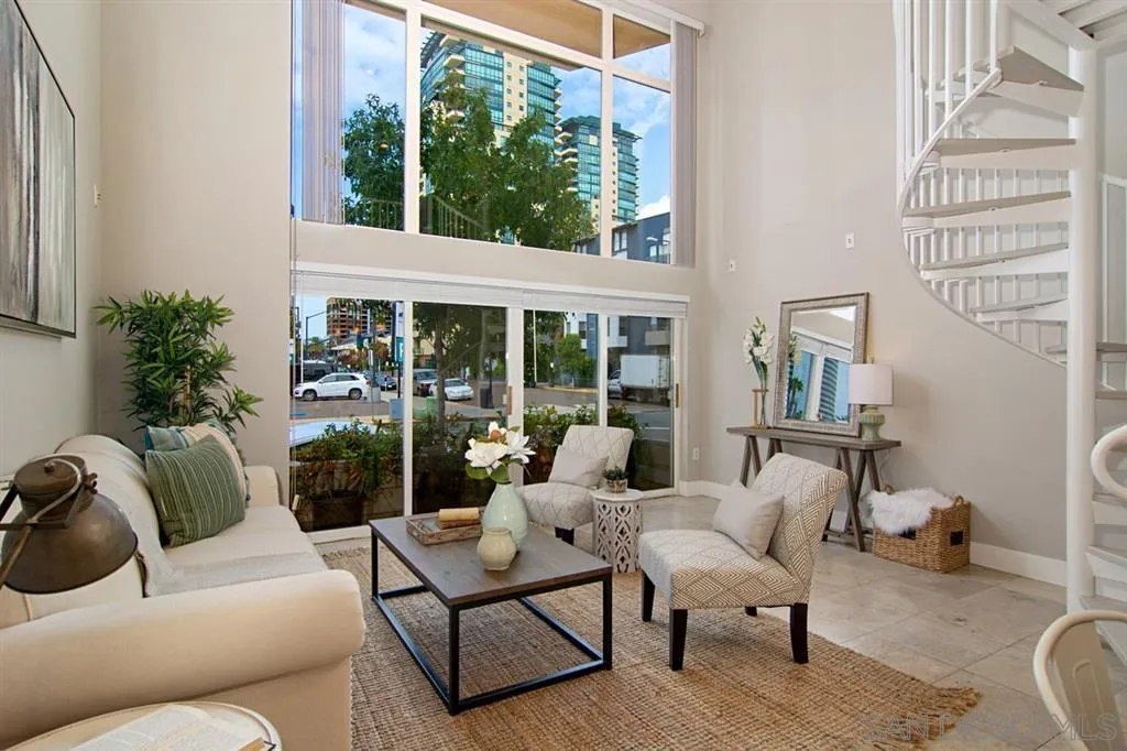 221 Island Ave Unit 105, San Diego, CA 92101 - Main photo, San Diego, CA