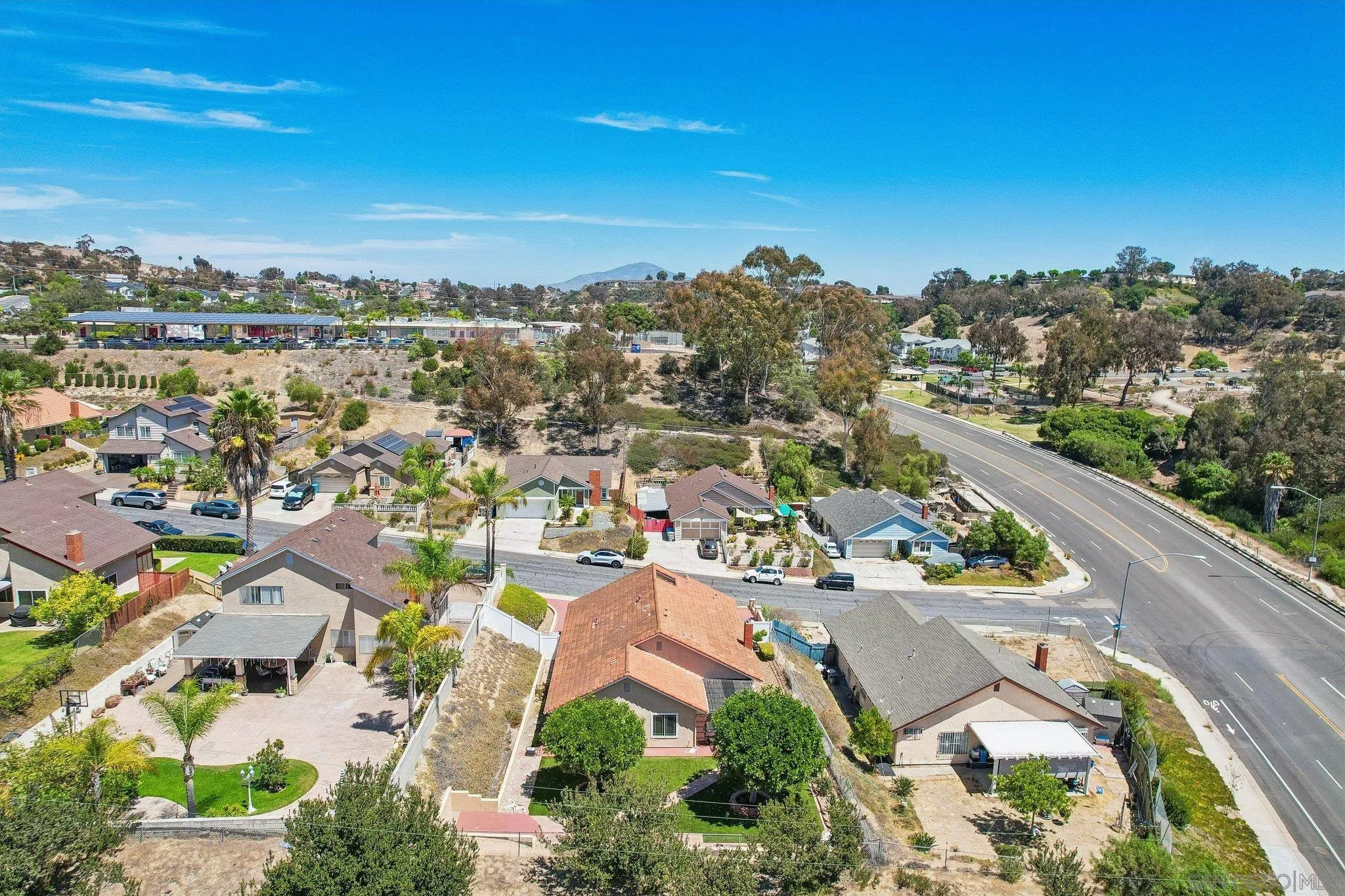 https://cdn.realtyfeed.com/cdn/127/260020452/d3567c29dbd55155e68e96af82e97b2a.webp