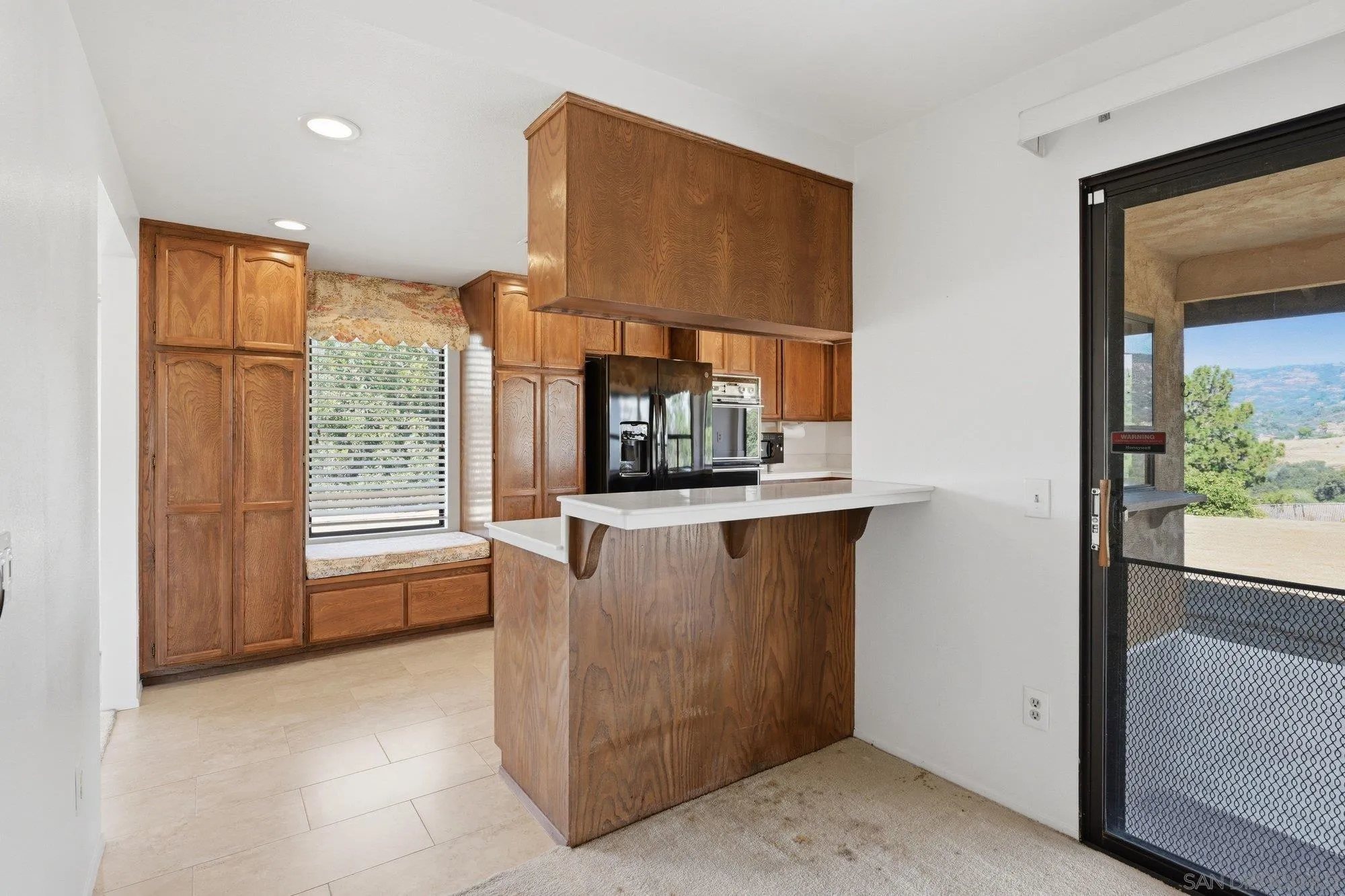 https://cdn.realtyfeed.com/cdn/127/260020455/8f4e2cb7d1bc01d8d78e763a0e15ef43.webp