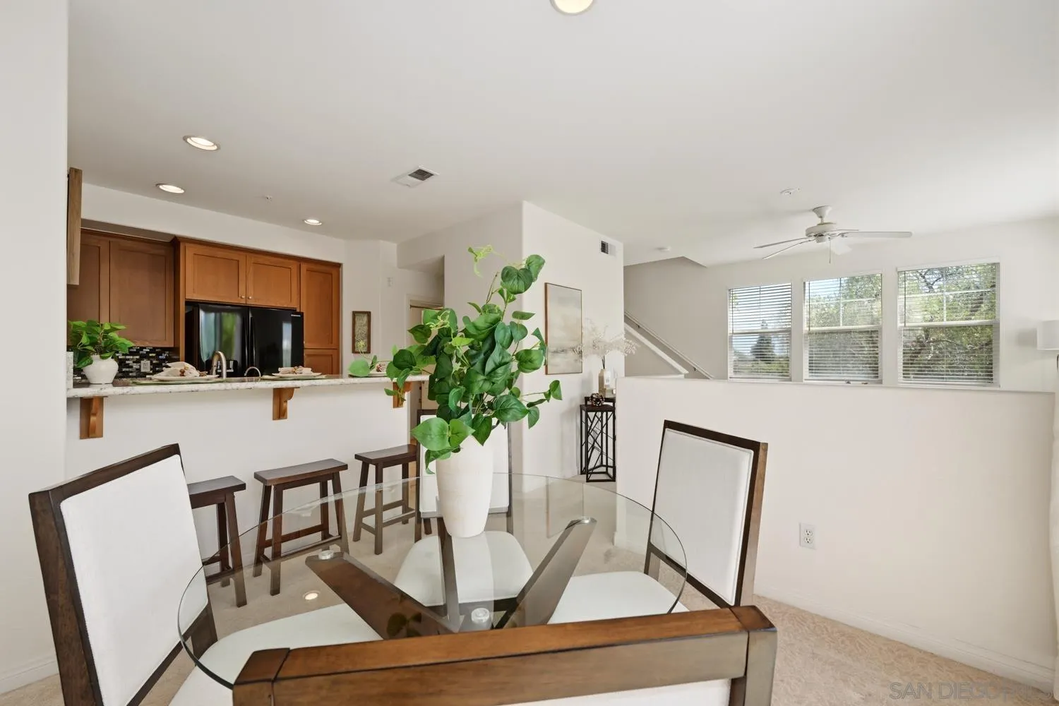 Photo #11: 260020460 Listing: Photo #11
