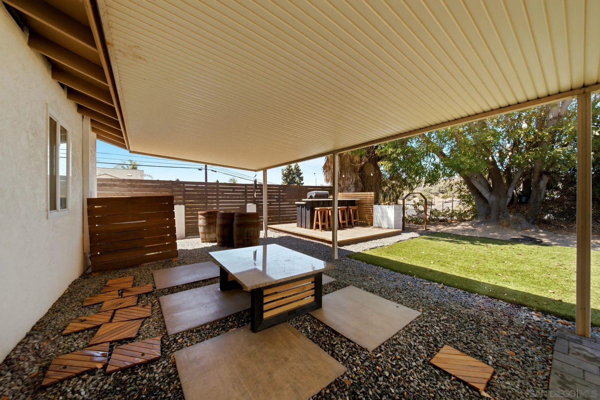 https://cdn.realtyfeed.com/cdn/127/260020462/0457cf026d56b650a8a98927d8bb6718.webp