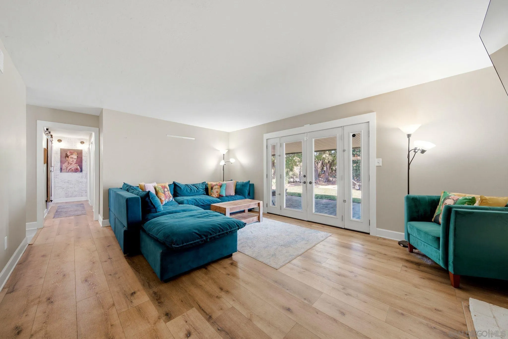 https://cdn.realtyfeed.com/cdn/127/260020462/189afa7612077905467fe71a89f1c933.webp