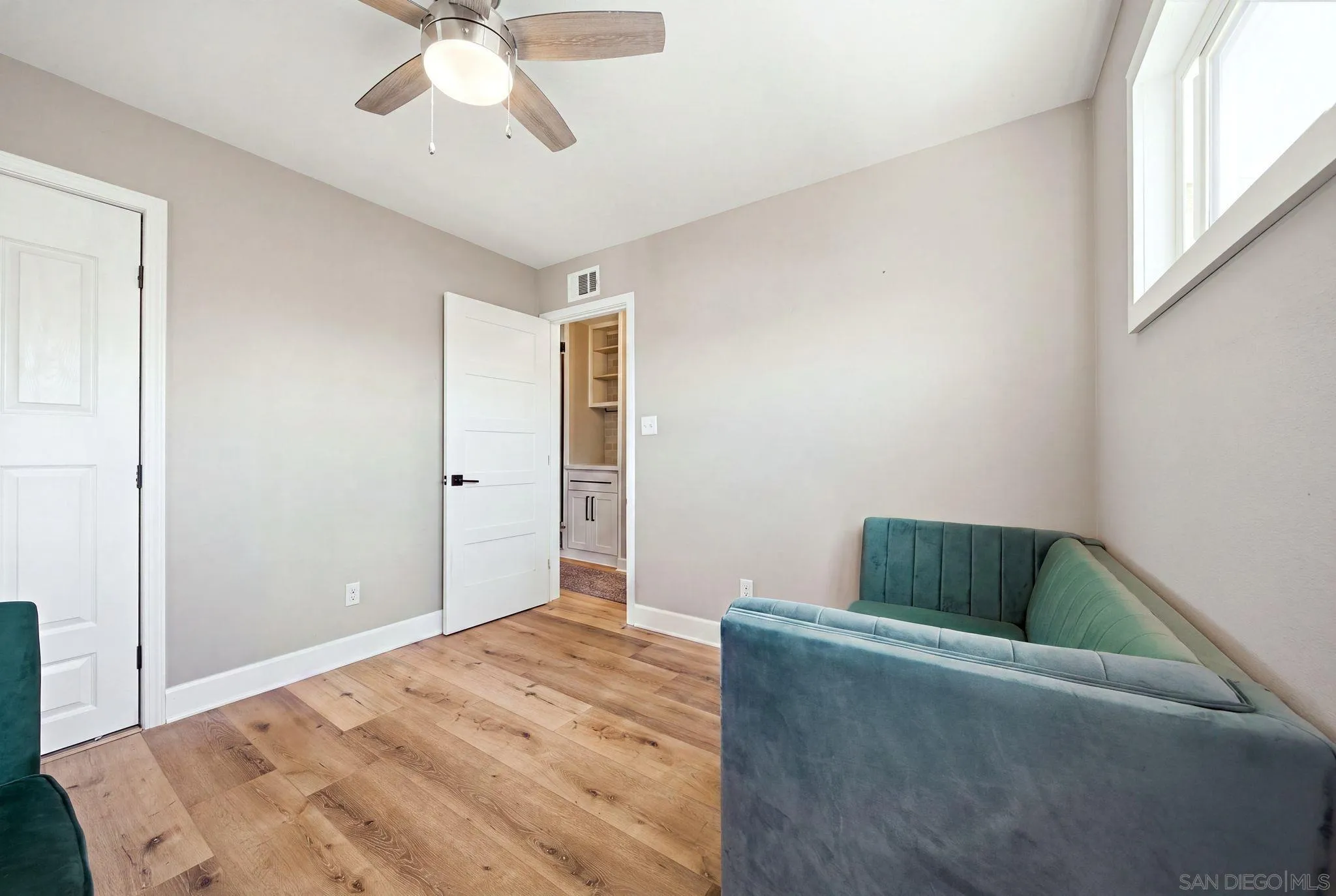 https://cdn.realtyfeed.com/cdn/127/260020462/54d8a6d24bde9fd76d30579cdfb8fc99.webp