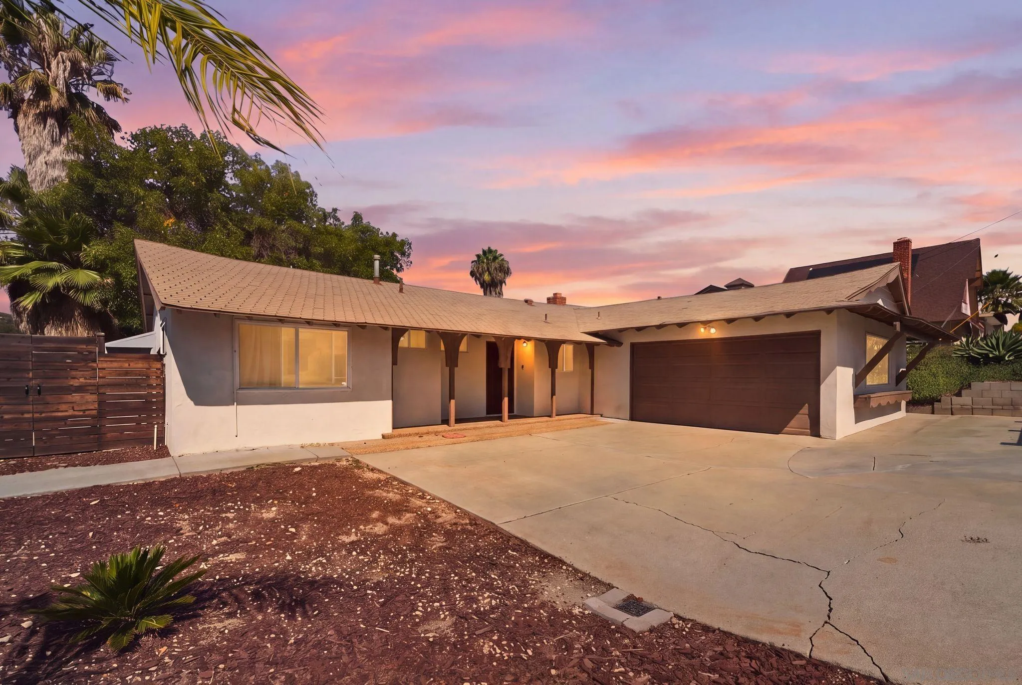 206 Los Reyes Dr, San Diego, CA 92114 - Main photo, San Diego, CA