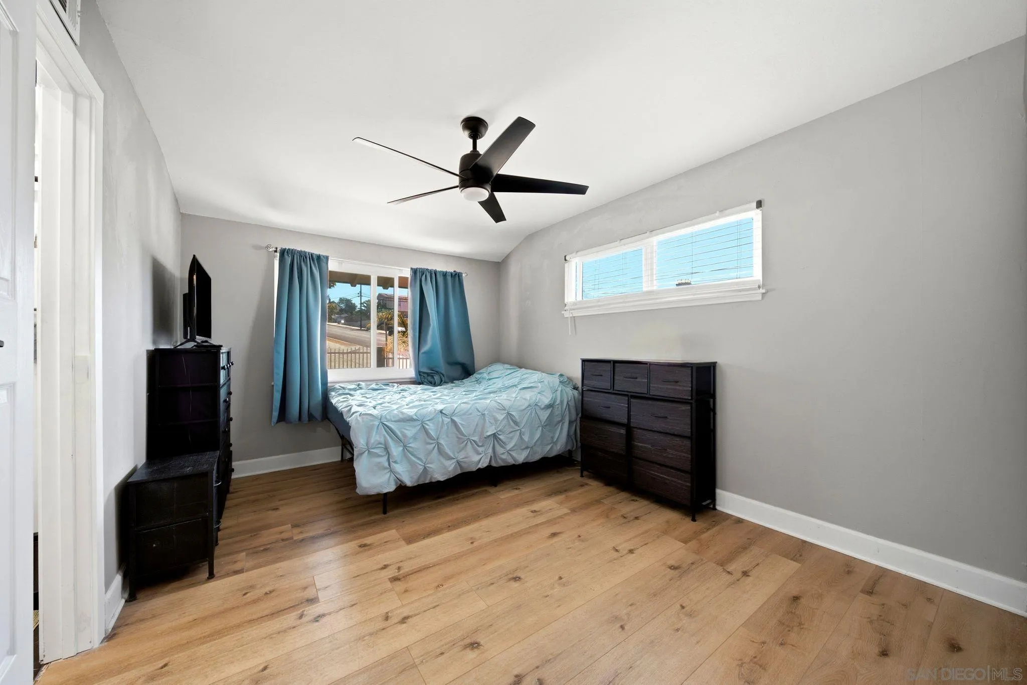 https://cdn.realtyfeed.com/cdn/127/260020462/6ad06dd26a3c389882bf3a0d3dacbd8c.webp