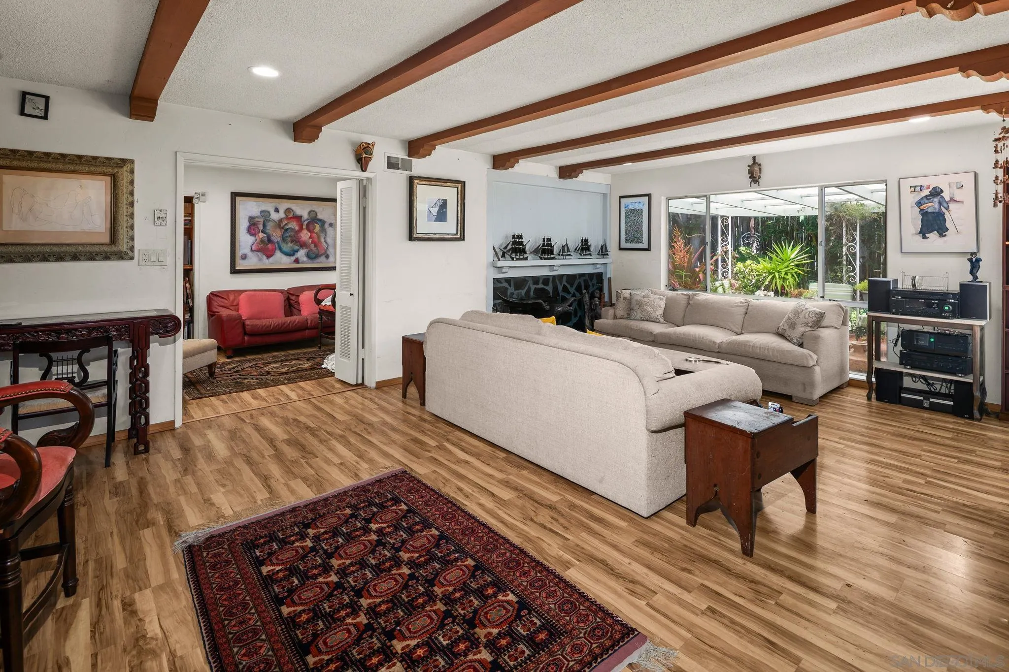 https://cdn.realtyfeed.com/cdn/127/260020463/806b164854e6a11c15df4c2d518c344e.webp