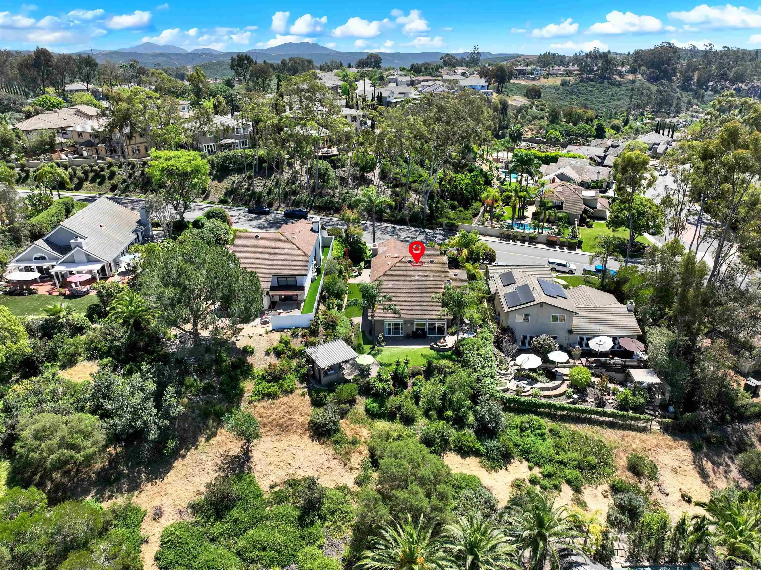 https://cdn.realtyfeed.com/cdn/127/260020466/defeeb9c6ba72af80d4e5b424fbb9082.webp