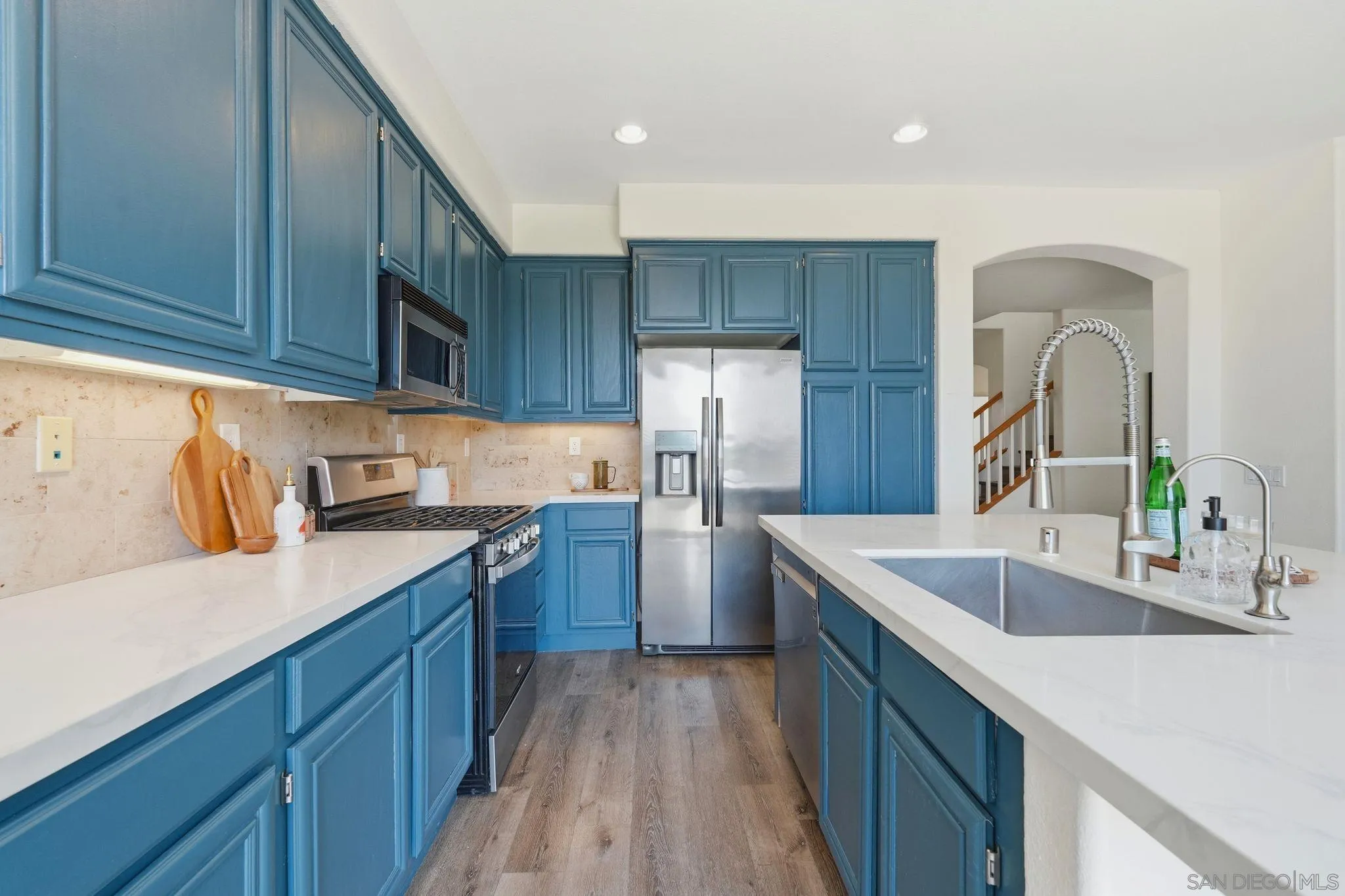 https://cdn.realtyfeed.com/cdn/127/260020469/0e473e8dd71454b59f9a8e5a882ab99a.webp