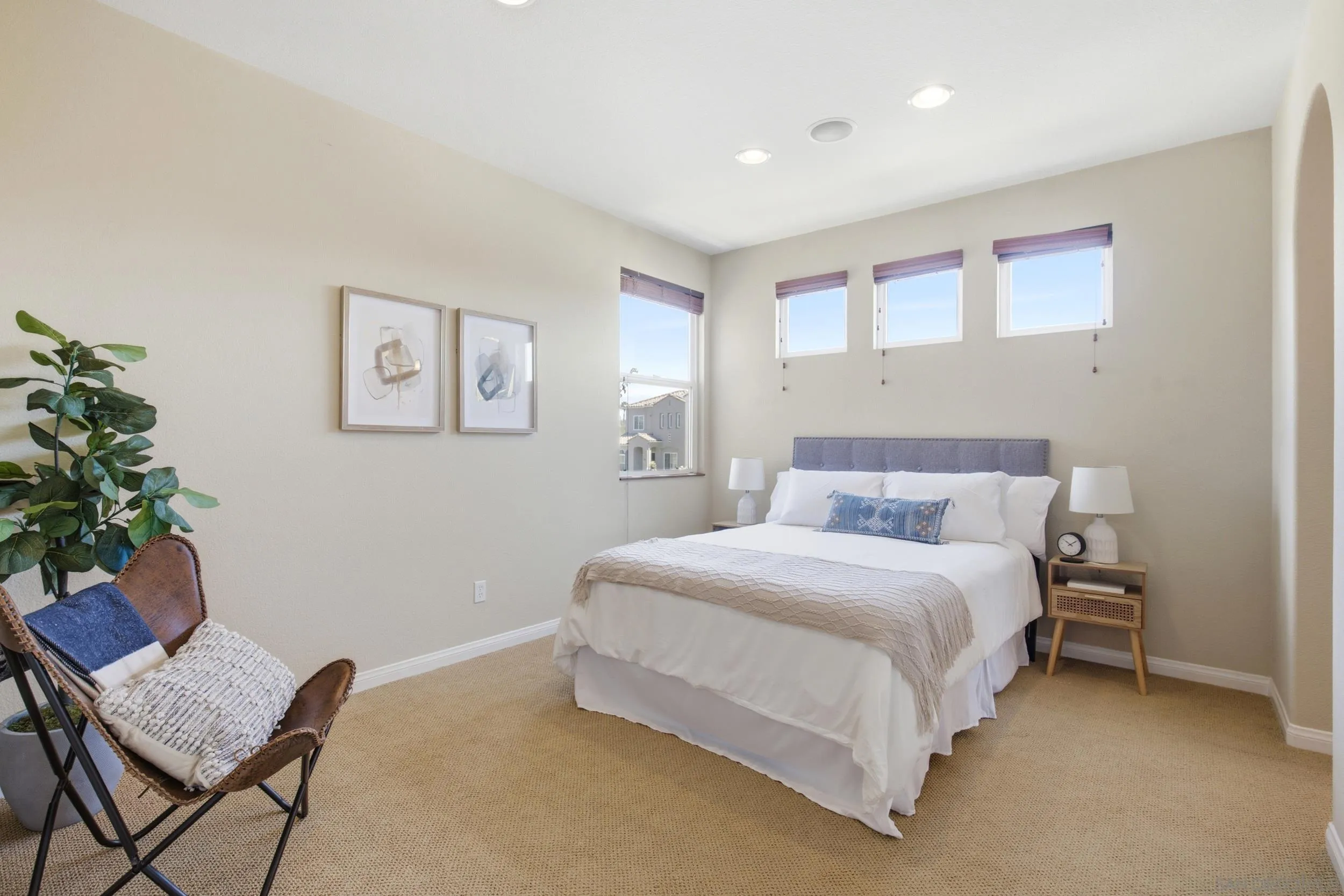 https://cdn.realtyfeed.com/cdn/127/260020474/0d96e8a9e43a55c3169728f1d0339ce5.webp