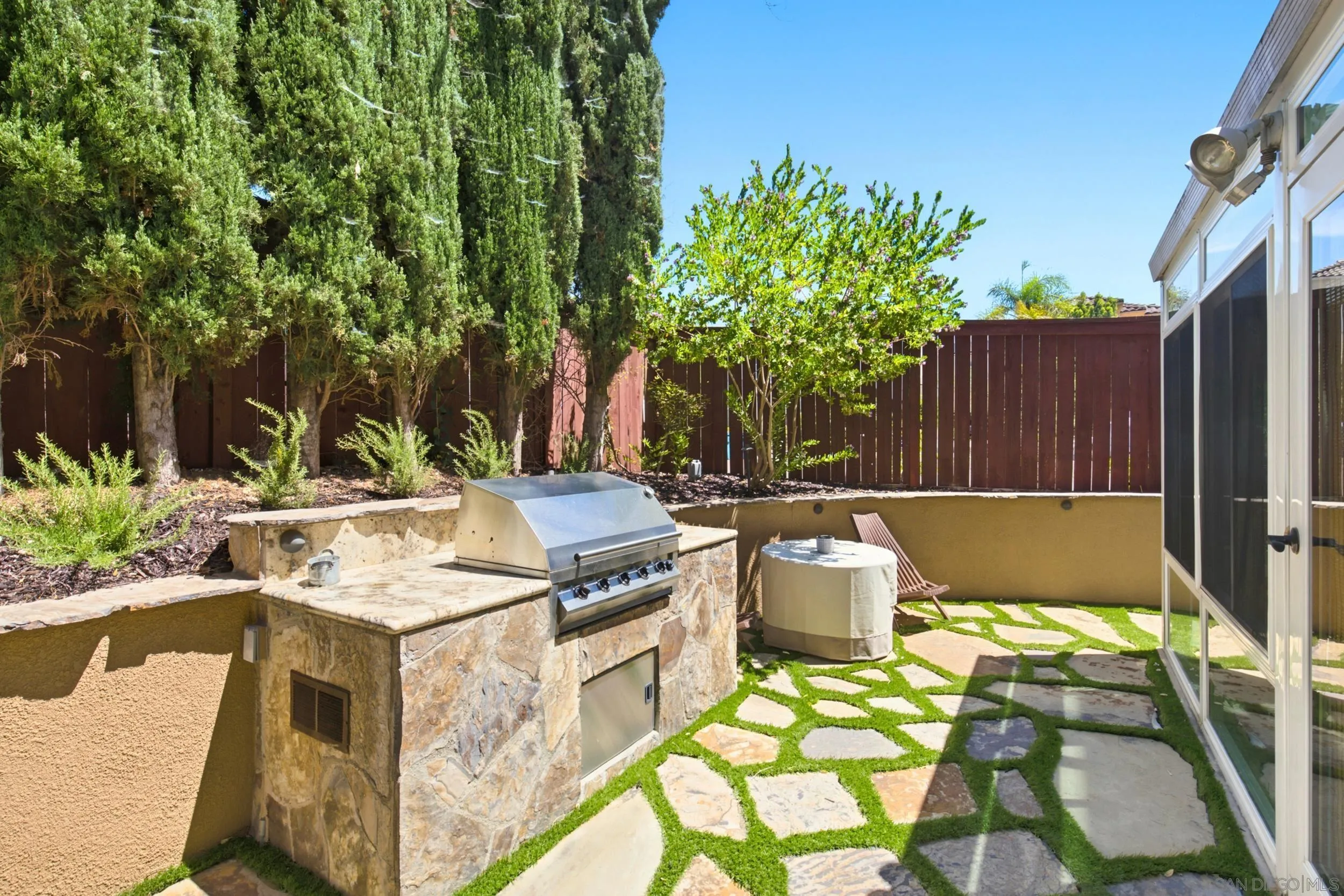 https://cdn.realtyfeed.com/cdn/127/260020474/2ce3bbaebcd52c037ae87b5d9d715620.webp