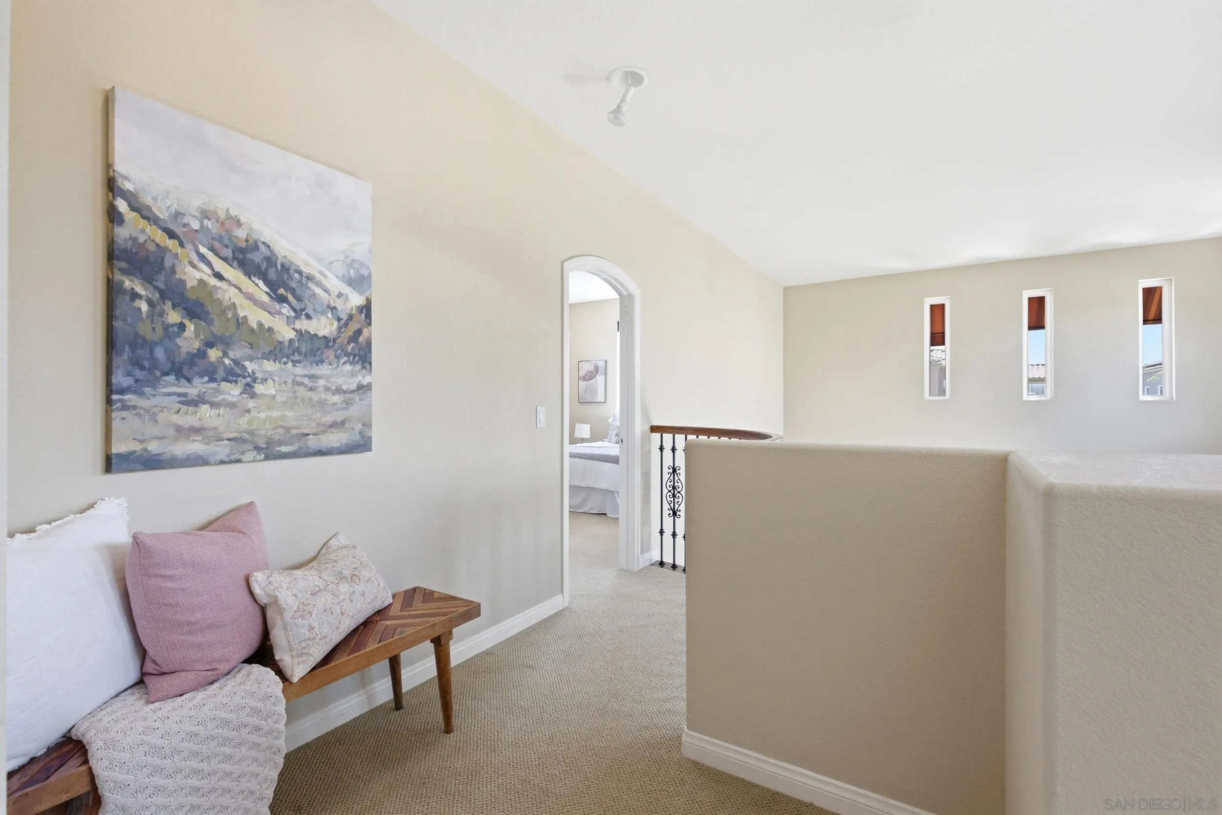 https://cdn.realtyfeed.com/cdn/127/260020474/9f1ac7641c4757fb1ab19601b8c2c450.webp