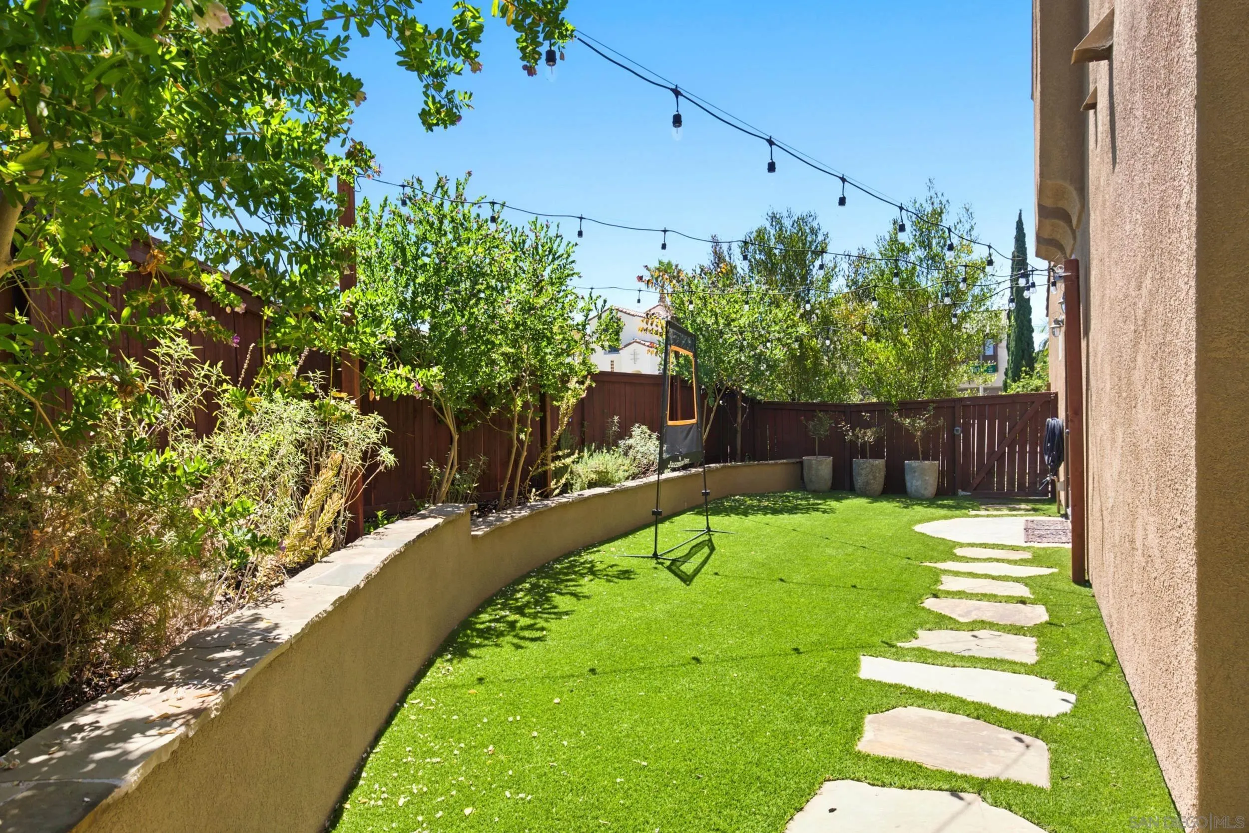 https://cdn.realtyfeed.com/cdn/127/260020474/e4c83c24d31d3c90dbe7f995619d6b94.webp
