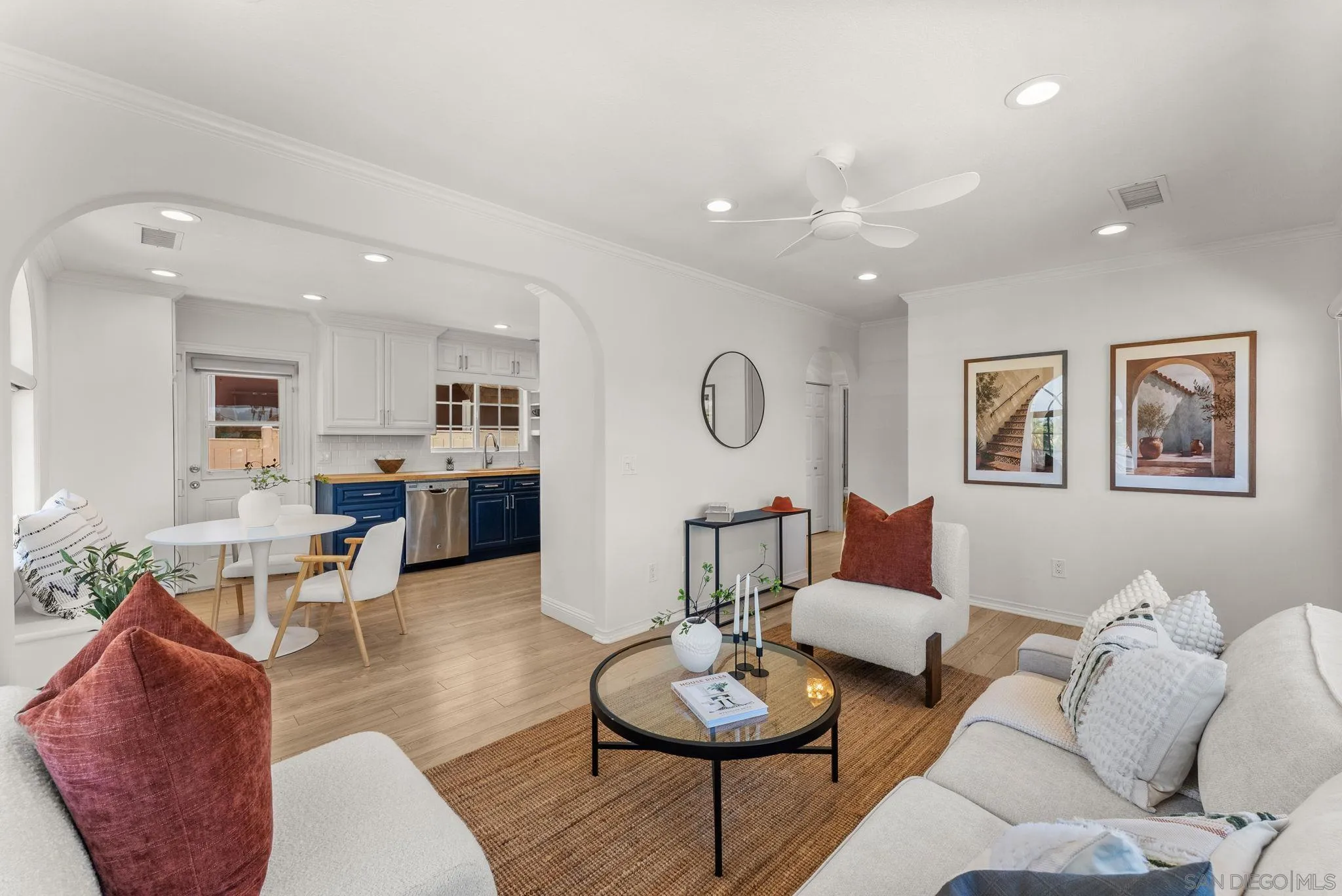 https://cdn.realtyfeed.com/cdn/127/260020476/020c7823438d33feb7be8145e7598e9d.webp