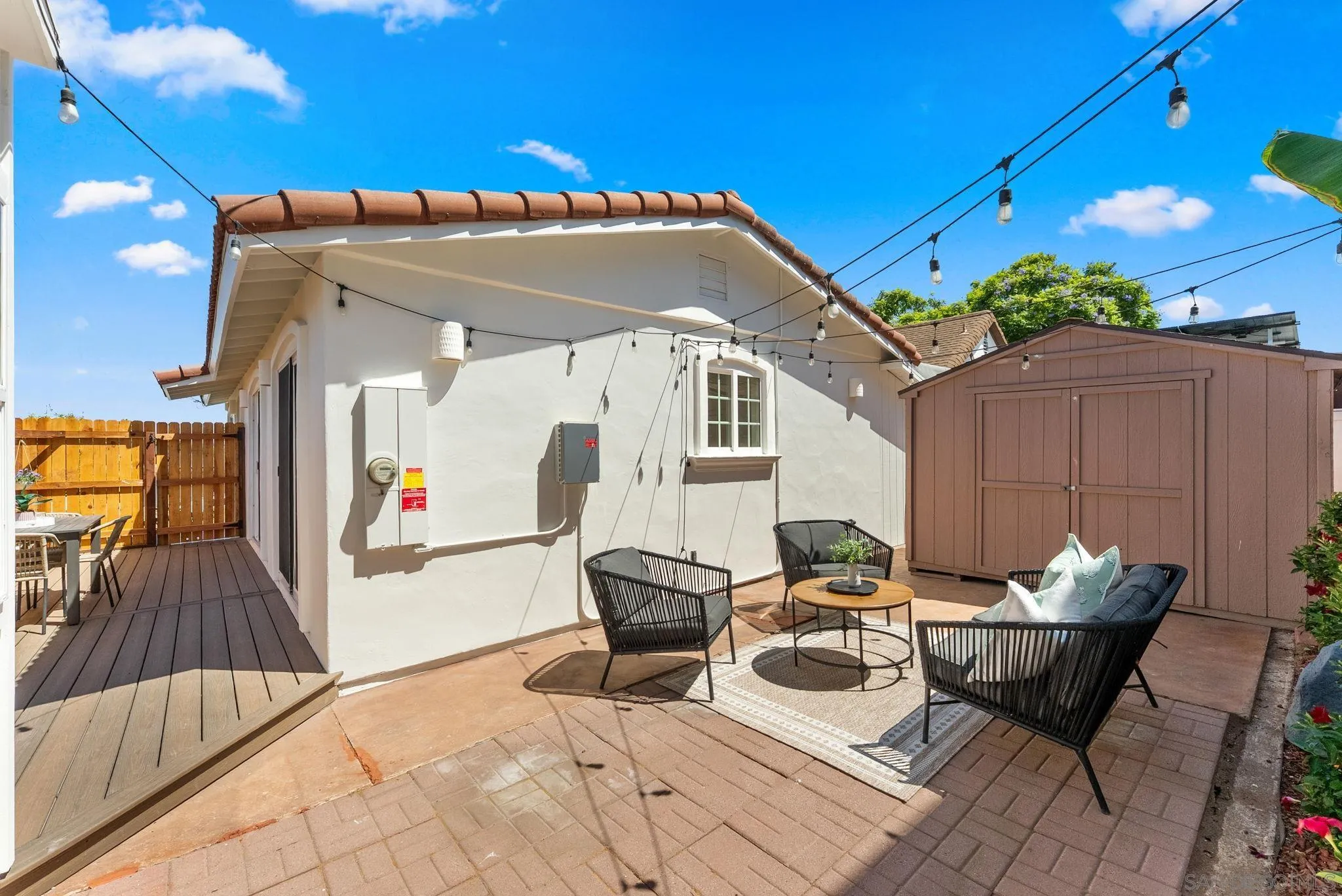https://cdn.realtyfeed.com/cdn/127/260020476/76e989b01ca4224b5b9b97c75cdb4def.webp