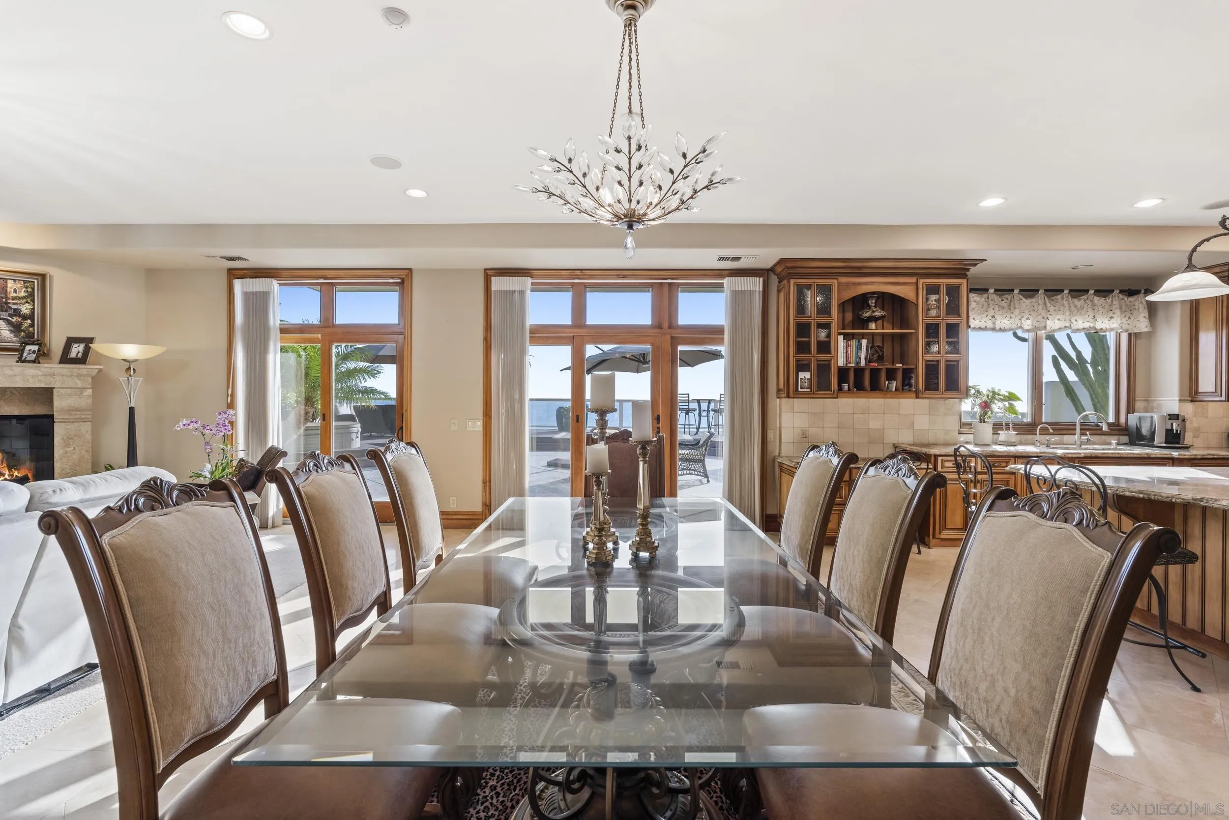 https://cdn.realtyfeed.com/cdn/127/260020478/3639dd1e71a9a81827a37f4c321757f9.webp