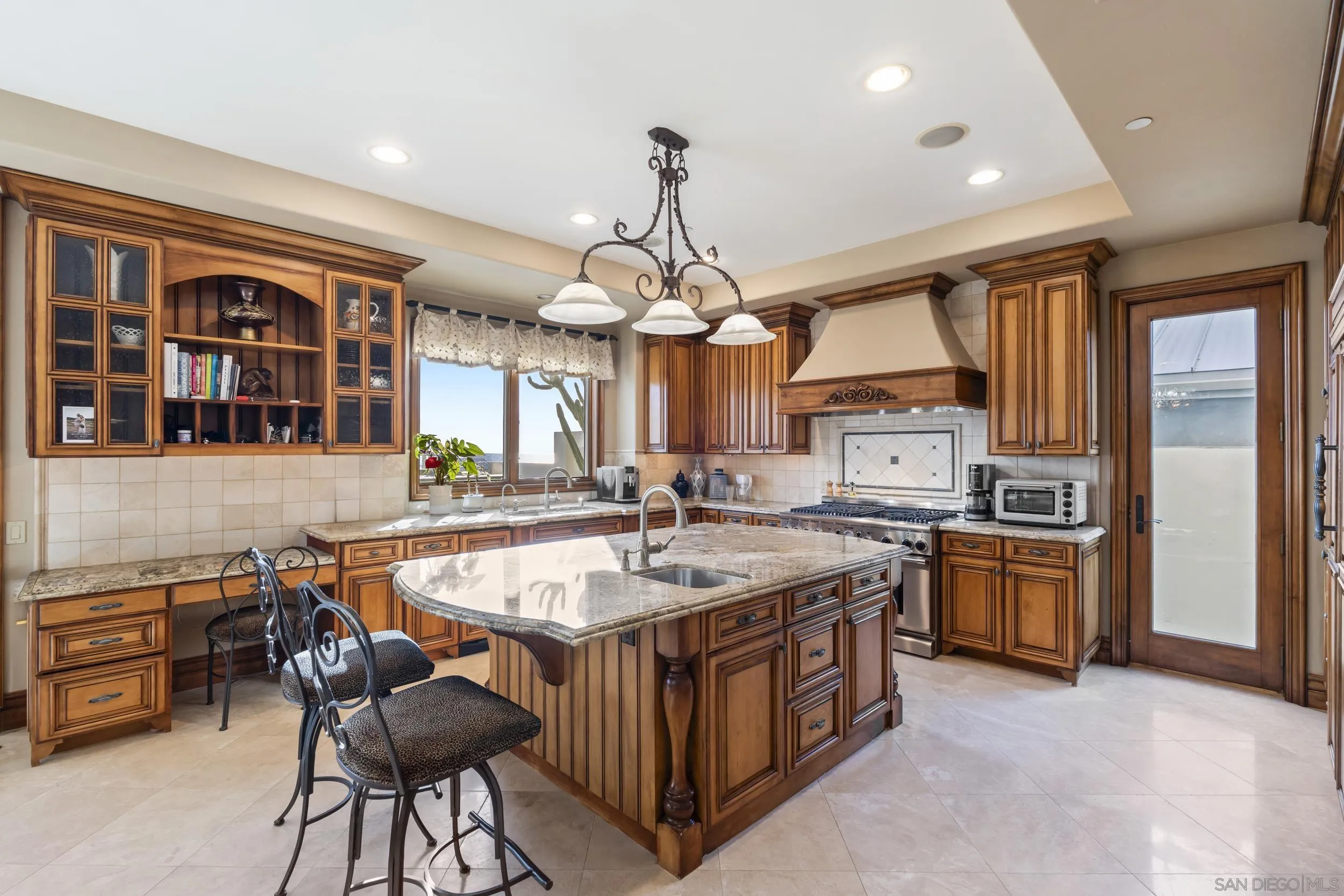 https://cdn.realtyfeed.com/cdn/127/260020478/50a26342cab764a1d21dfbe7095e9220.webp
