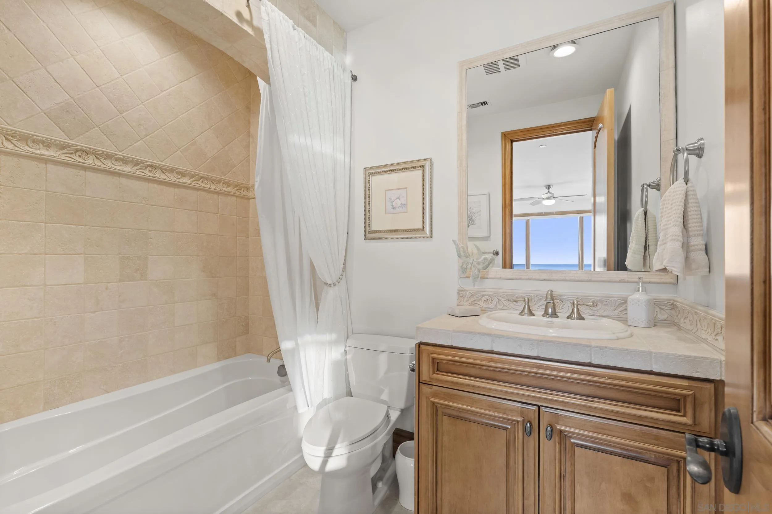 https://cdn.realtyfeed.com/cdn/127/260020478/510004e84d1b5cceb2135031f7e01e58.webp