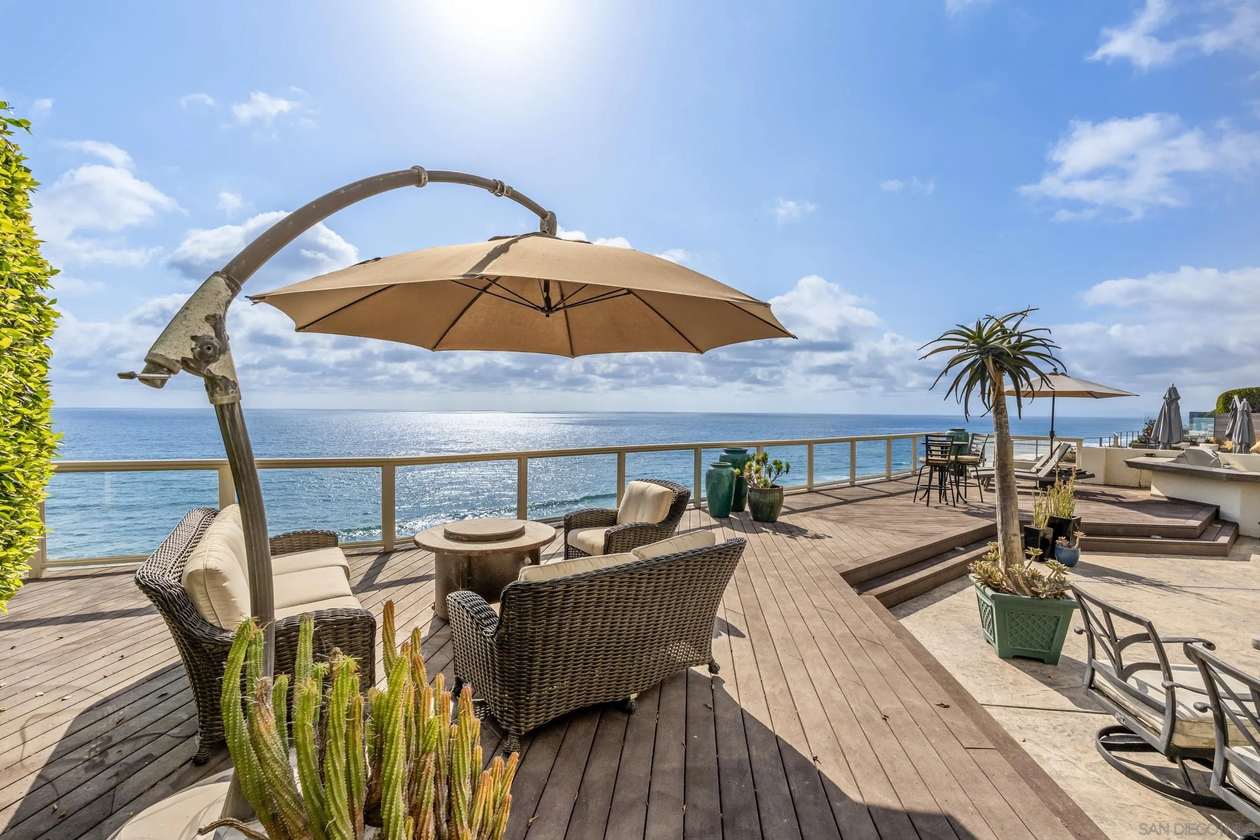 https://cdn.realtyfeed.com/cdn/127/260020478/535b9231a4a886f626f713d4a9f07048.webp