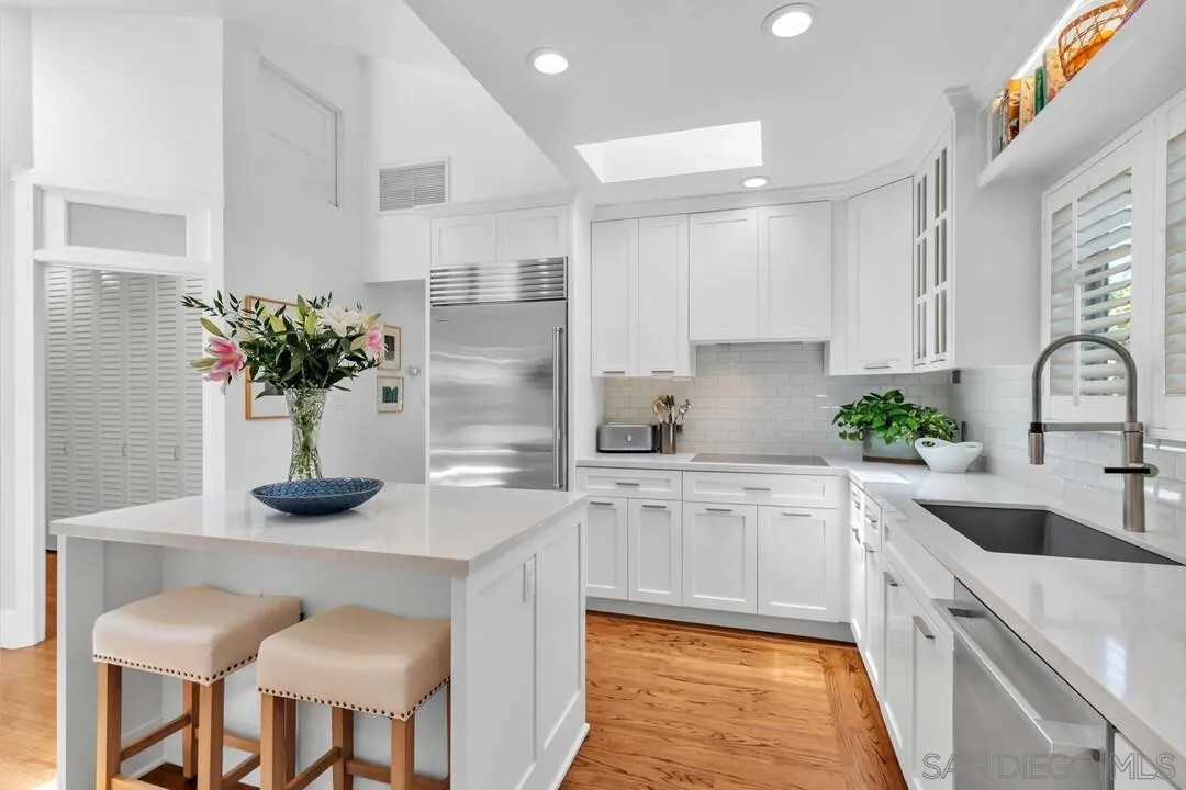 https://cdn.realtyfeed.com/cdn/127/260020484/f47dac25756a8dd13f6972ecd4af7fbb.webp