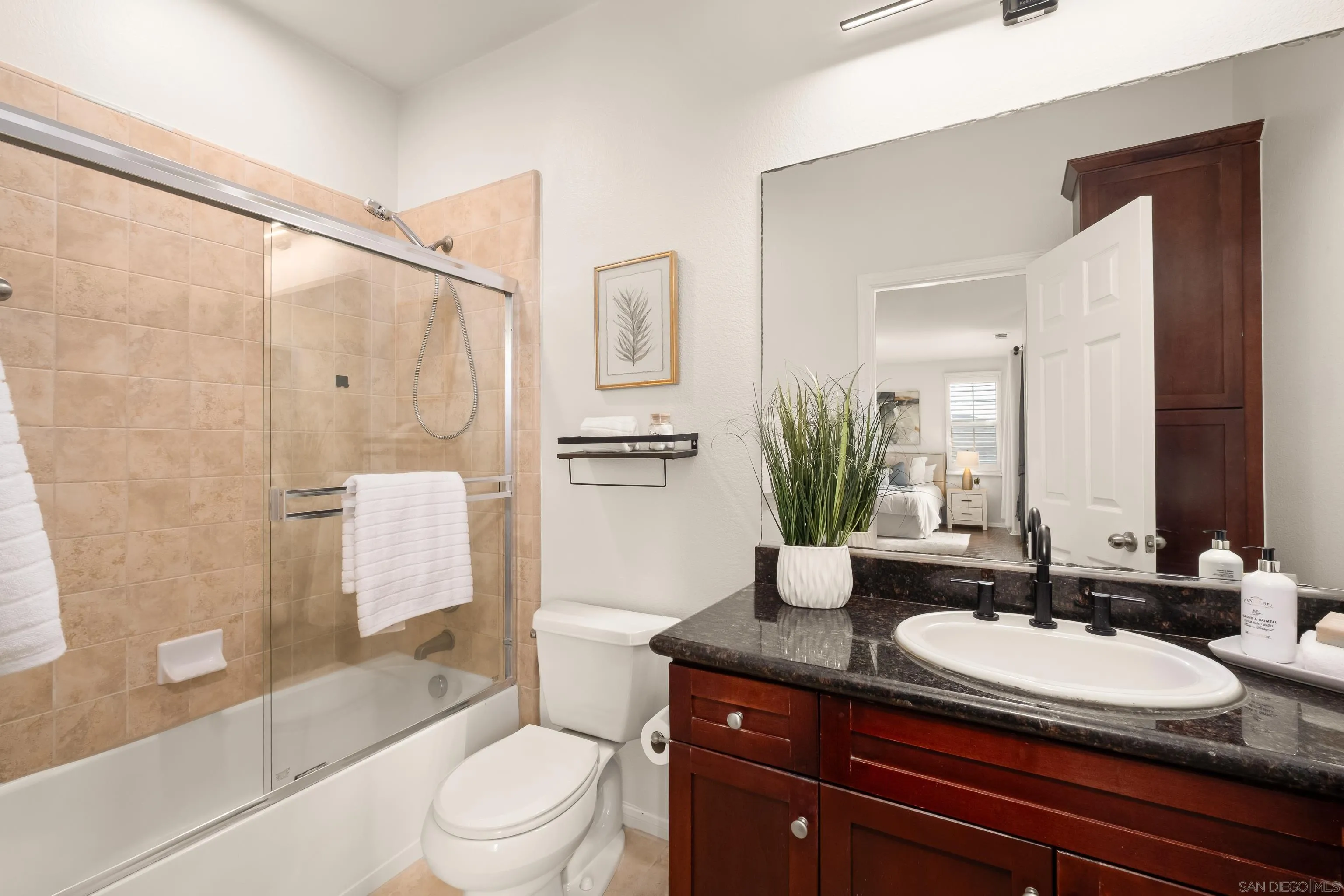 https://cdn.realtyfeed.com/cdn/127/260020489/568dda419c89d2dd75d4d36e82cd031c.webp
