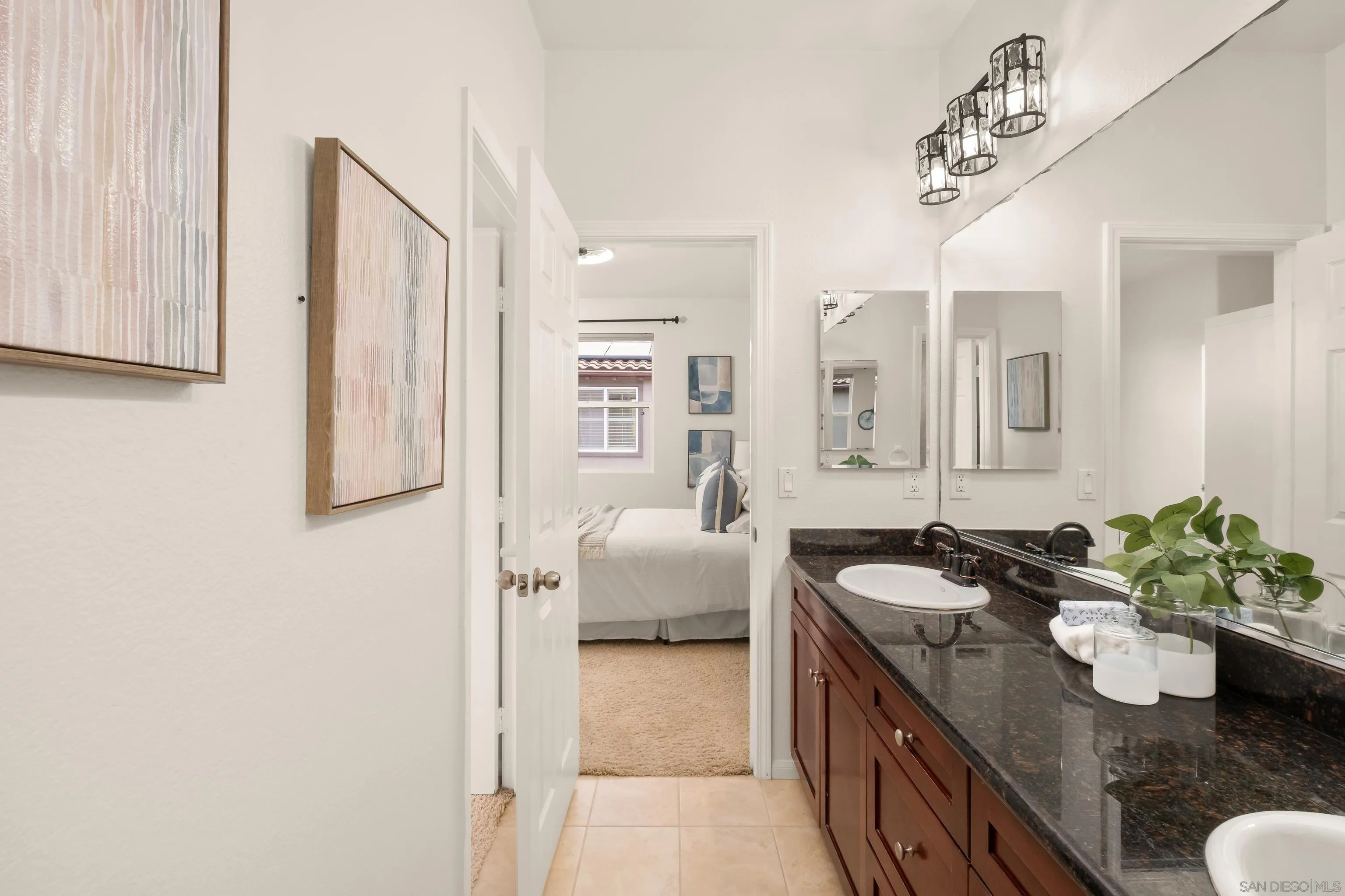 https://cdn.realtyfeed.com/cdn/127/260020489/5a281f0080dd207f9fc4f77669bb844c.webp