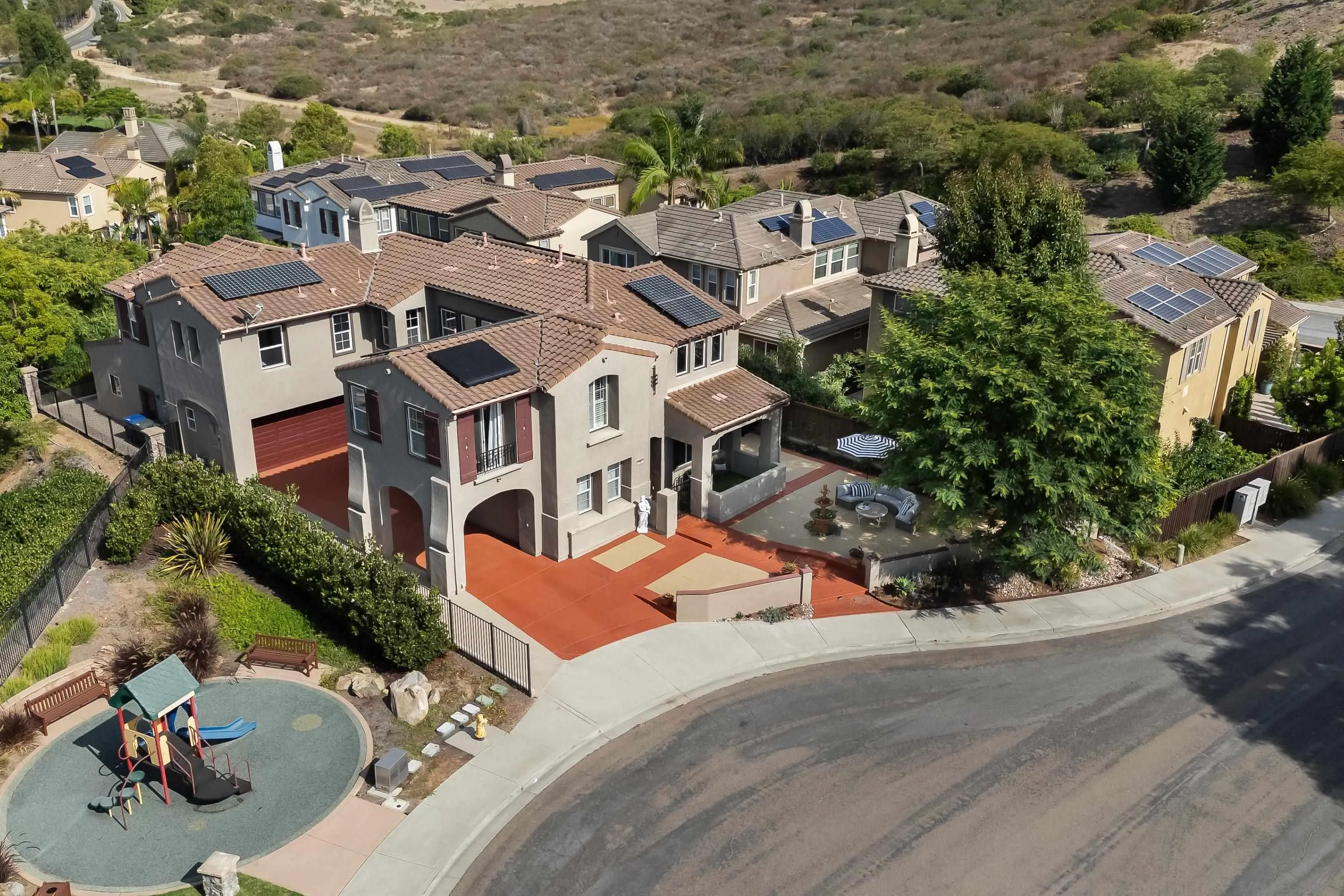 https://cdn.realtyfeed.com/cdn/127/260020489/5f55540be8684be28fed5808b0495e2a.webp