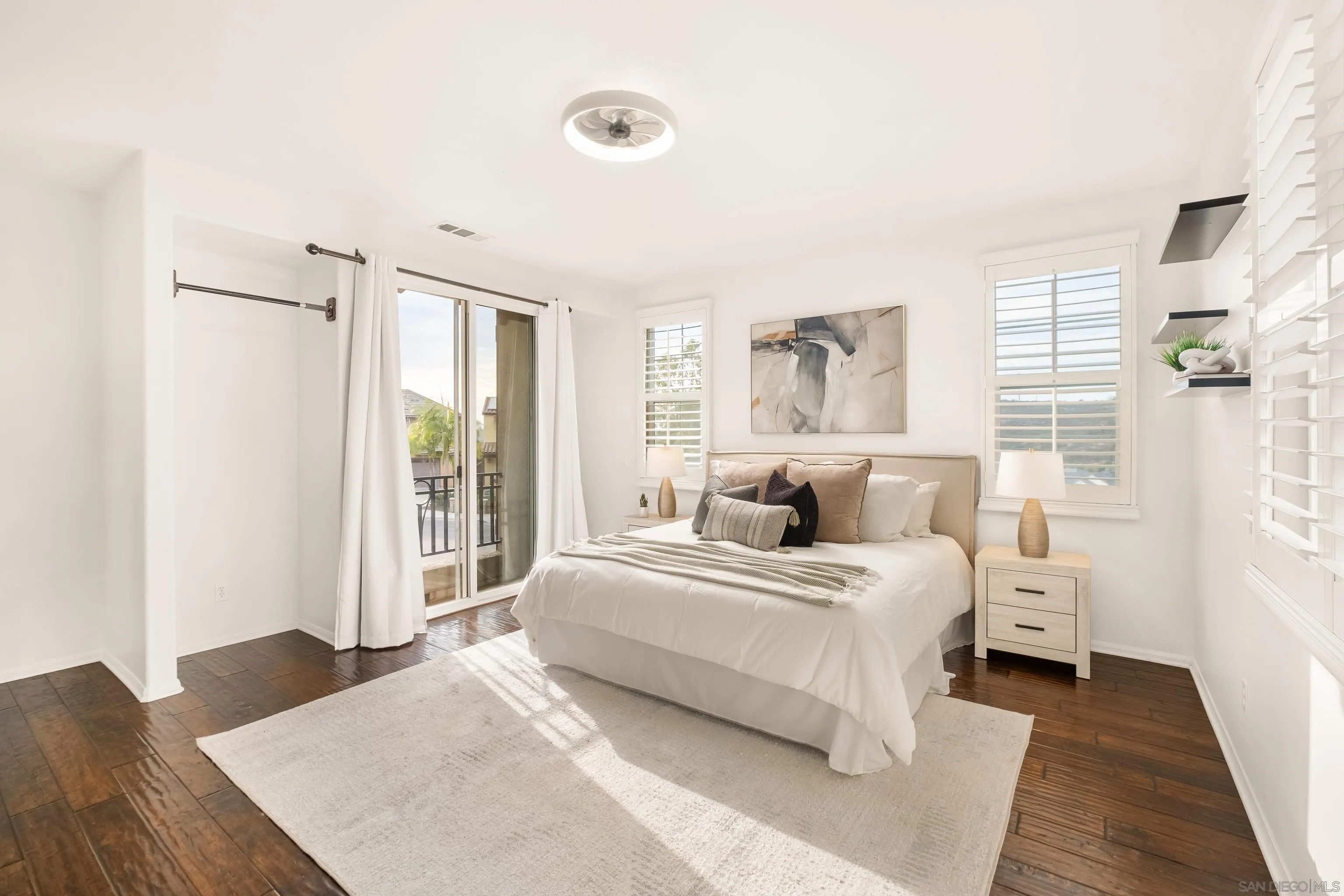 https://cdn.realtyfeed.com/cdn/127/260020489/c70443dfeae89f6972908d304d9e7432.webp
