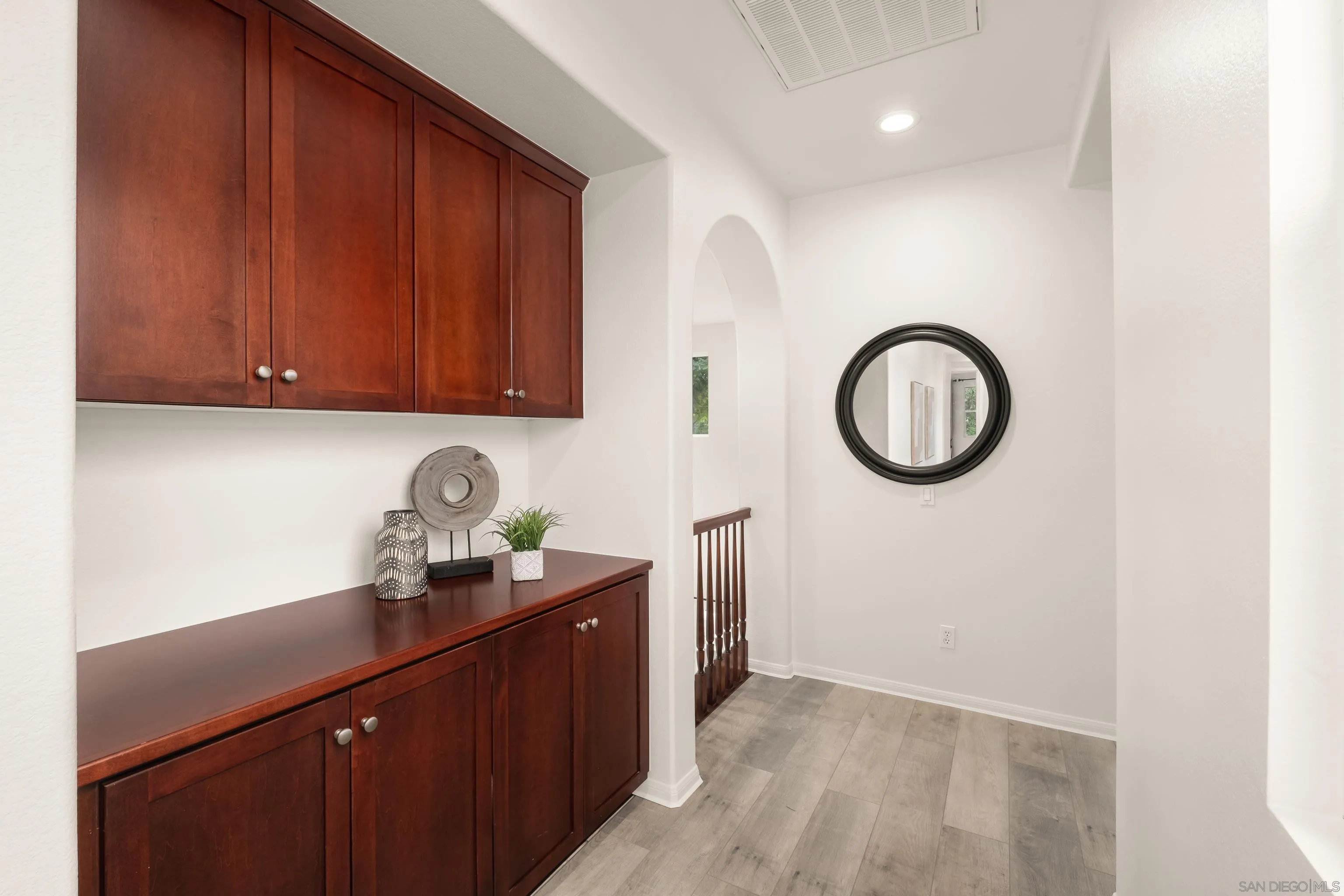 https://cdn.realtyfeed.com/cdn/127/260020489/ed1849b683355032ff915690af7cfcf9.webp