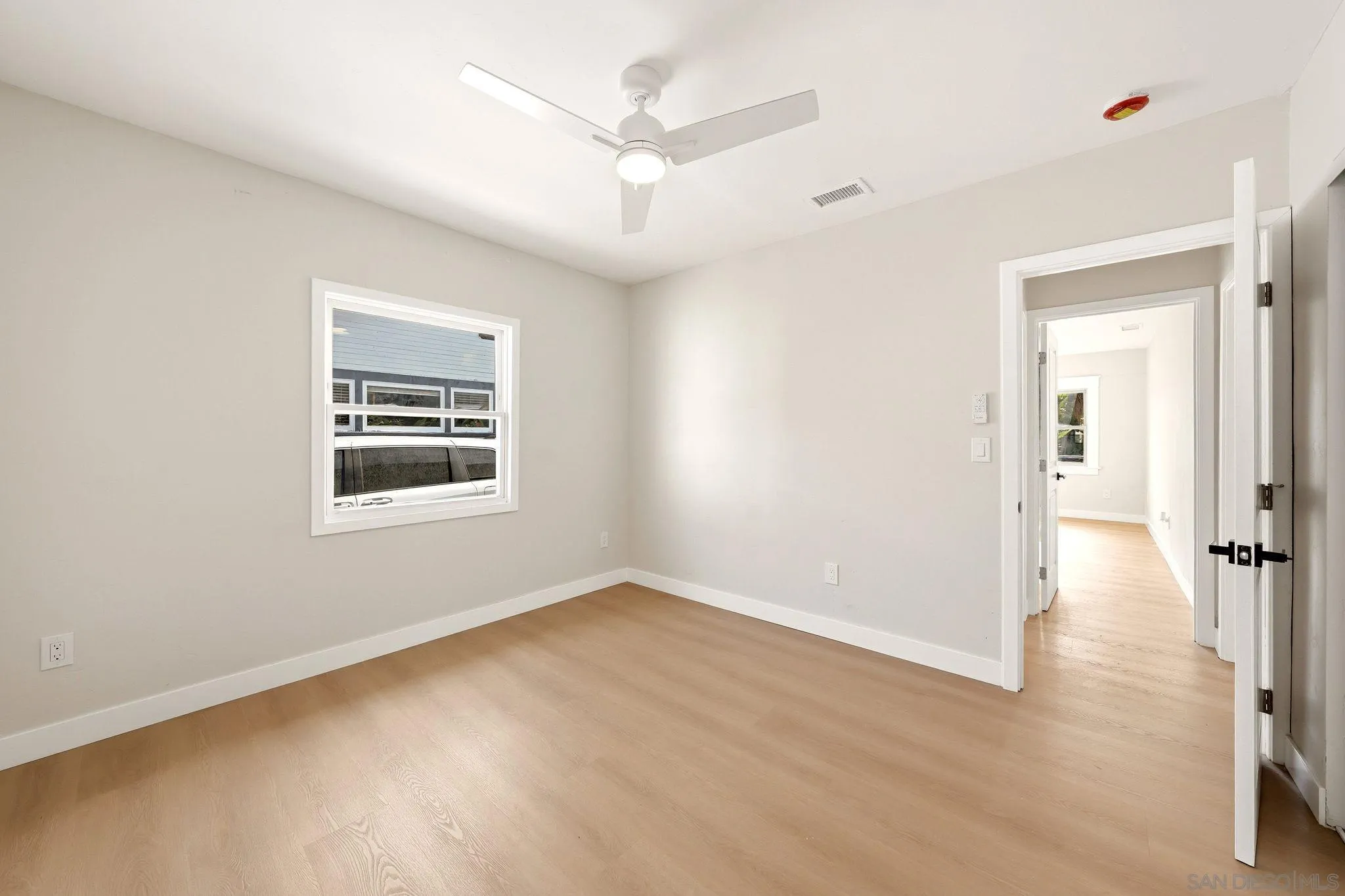 https://cdn.realtyfeed.com/cdn/127/260020490/09bfe2dad0f6b5e8130e49ae7960d5fa.webp