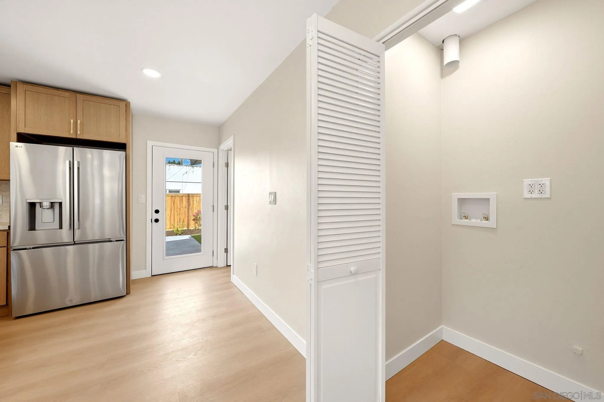 https://cdn.realtyfeed.com/cdn/127/260020490/3c6a0dd1327588cf10206fa98061f158.webp