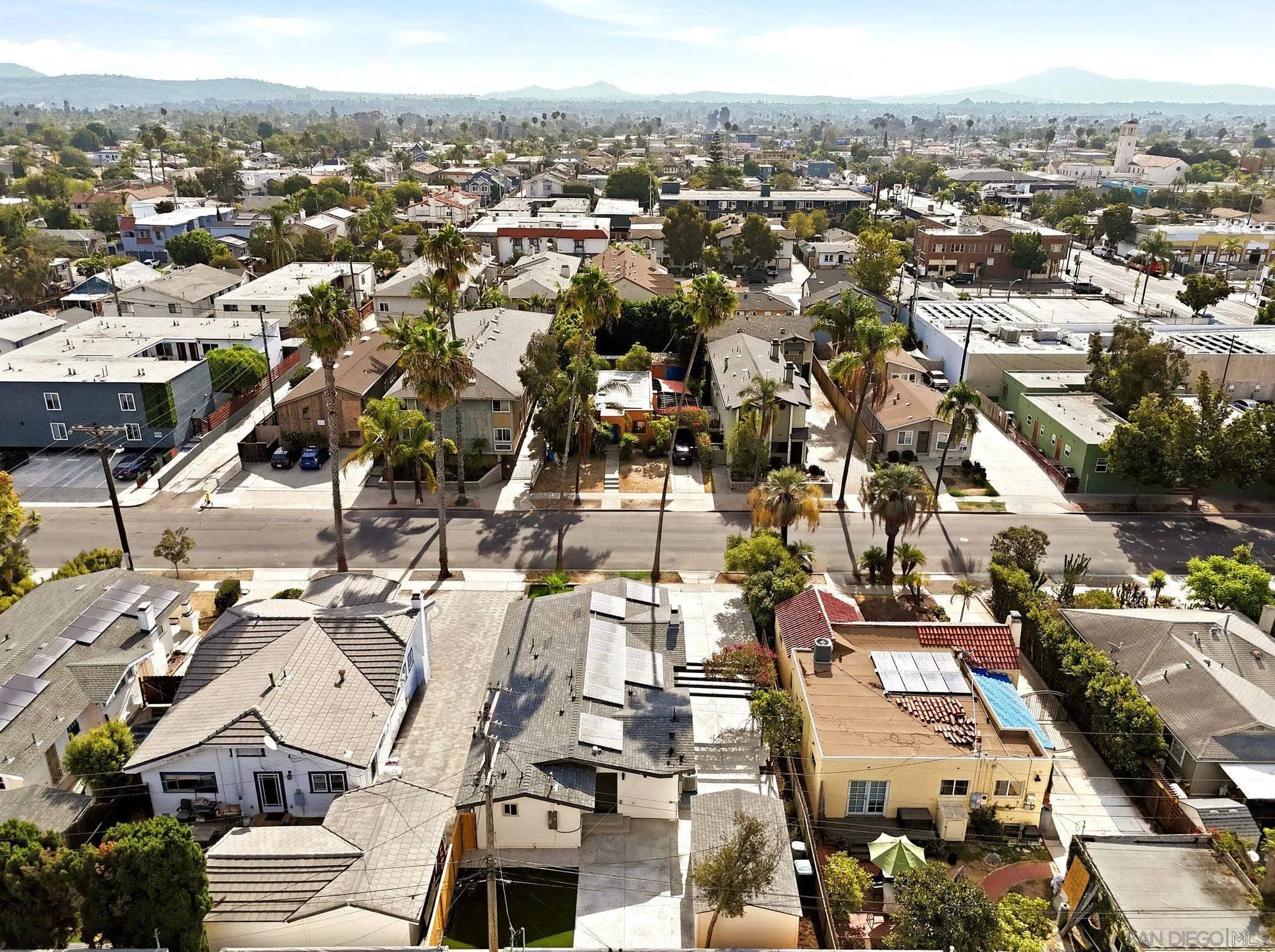 https://cdn.realtyfeed.com/cdn/127/260020490/44f62cf1a50f41cc3dadf2d2825dc41f.webp